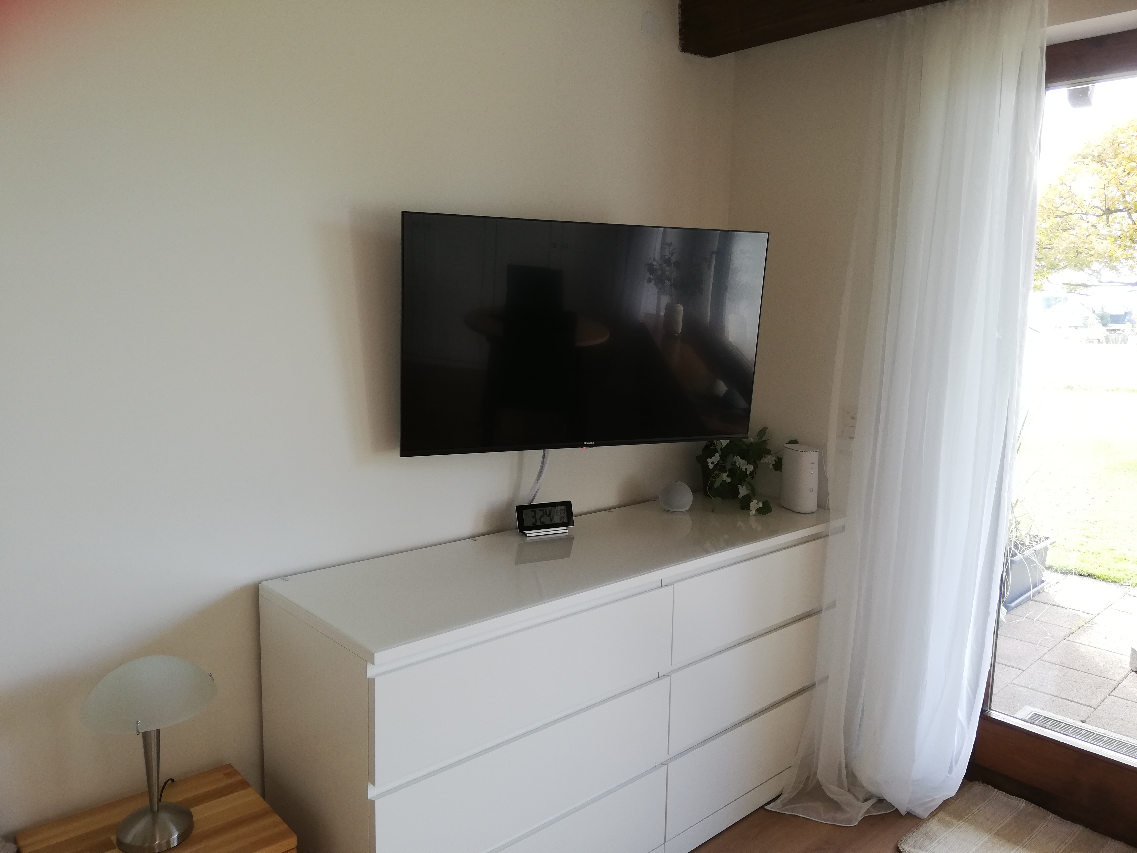 System.Collections.Generic.List`1[BluePillow.Application.SearchEngine.Dto.PhotoDto]?.ElementAt(3)?.Caption