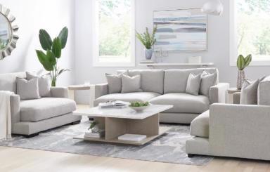 System.Collections.Generic.List`1[BluePillow.Application.SearchEngine.Dto.PhotoDto]?.ElementAt(0)?.Caption