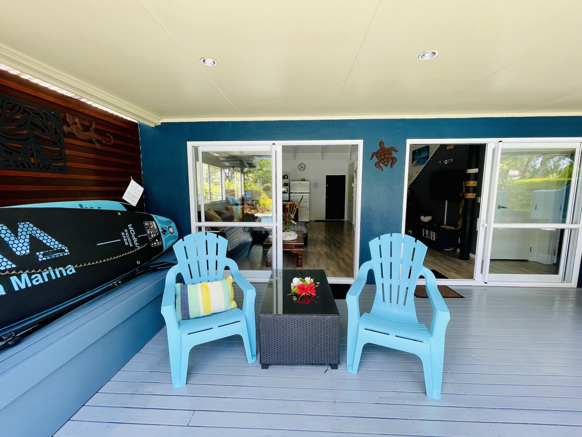 System.Collections.Generic.List`1[BluePillow.Application.SearchEngine.Dto.PhotoDto]?.ElementAt(1)?.Caption