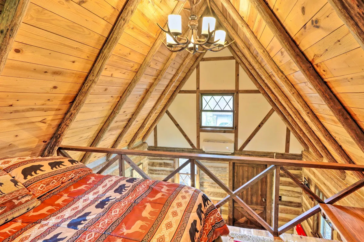 System.Collections.Generic.List`1[BluePillow.Application.SearchEngine.Dto.PhotoDto]?.ElementAt(2)?.Caption