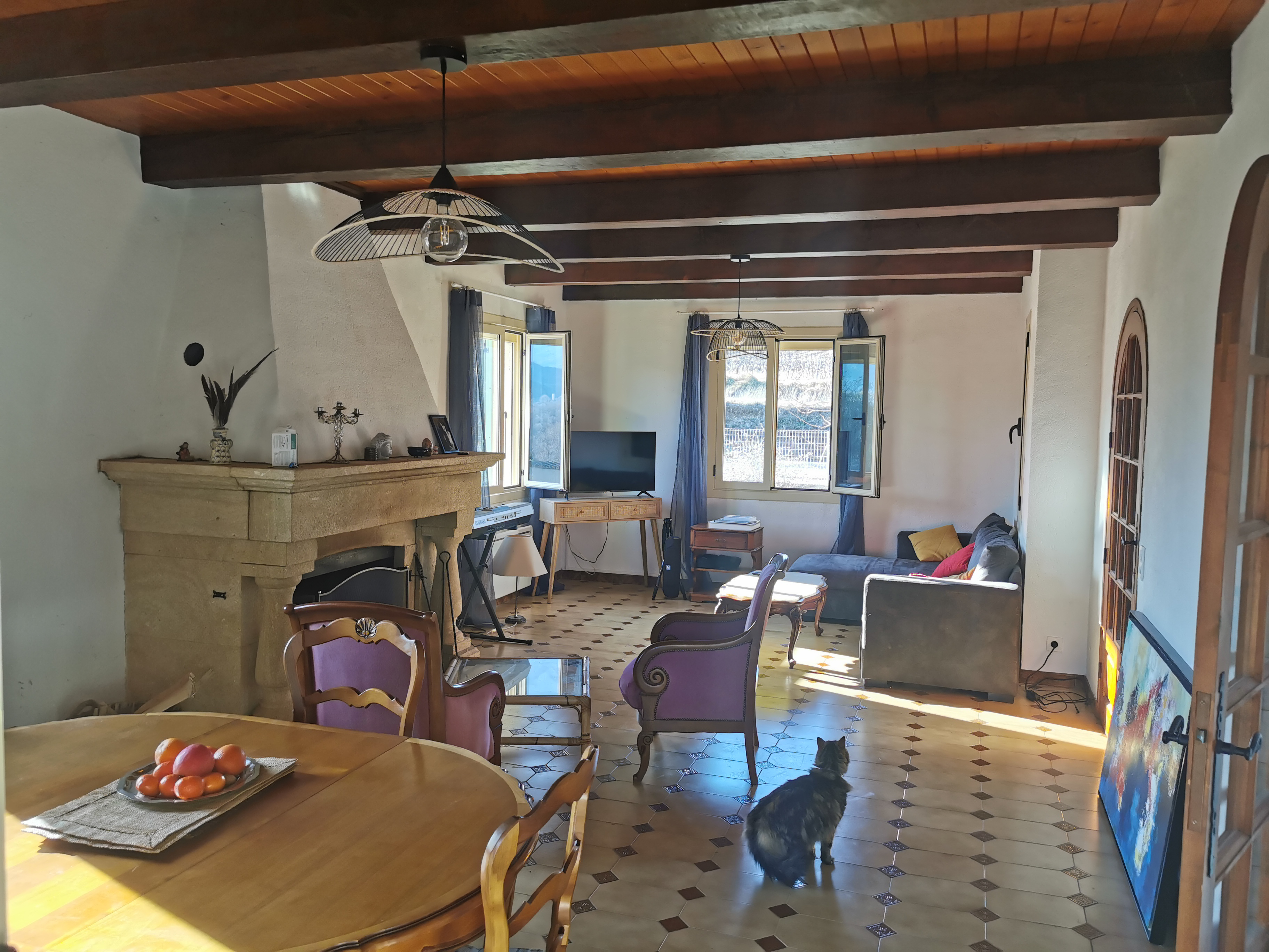 System.Collections.Generic.List`1[BluePillow.Application.SearchEngine.Dto.PhotoDto]?.ElementAt(3)?.Caption