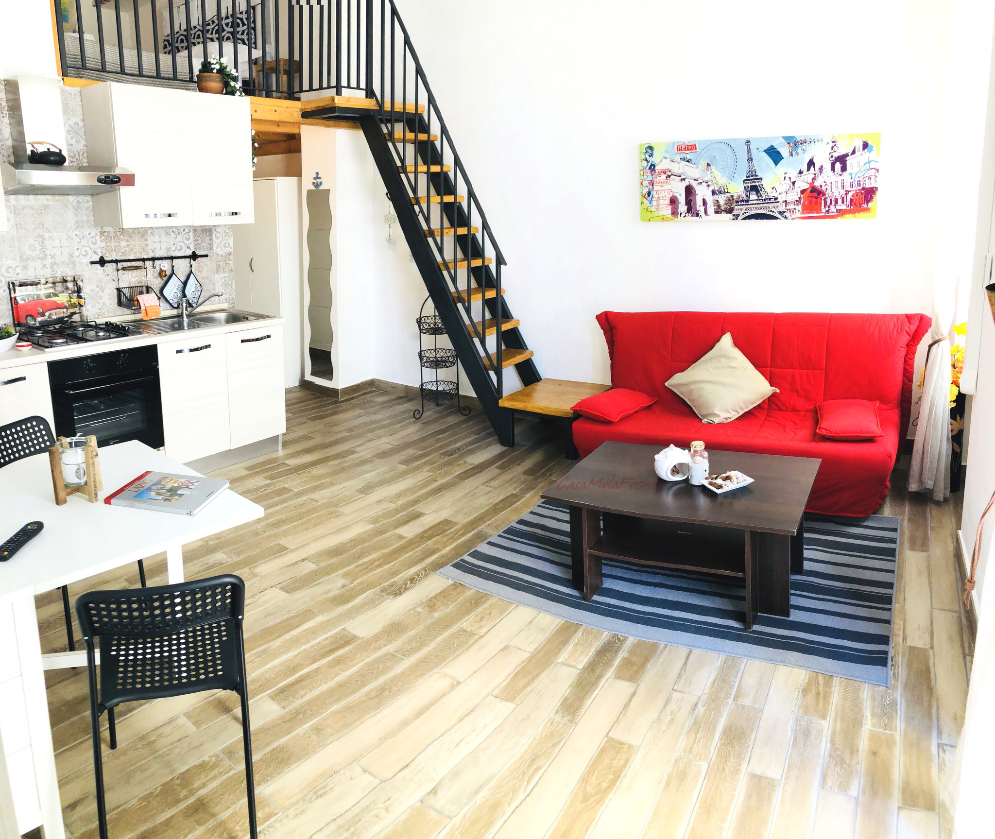 System.Collections.Generic.List`1[BluePillow.Application.SearchEngine.Dto.PhotoDto]?.ElementAt(1)?.Caption