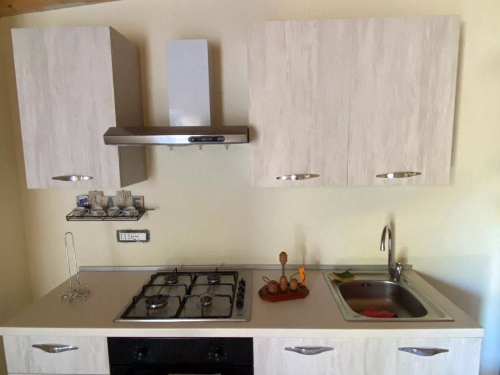 System.Collections.Generic.List`1[BluePillow.Application.SearchEngine.Dto.PhotoDto]?.ElementAt(1)?.Caption