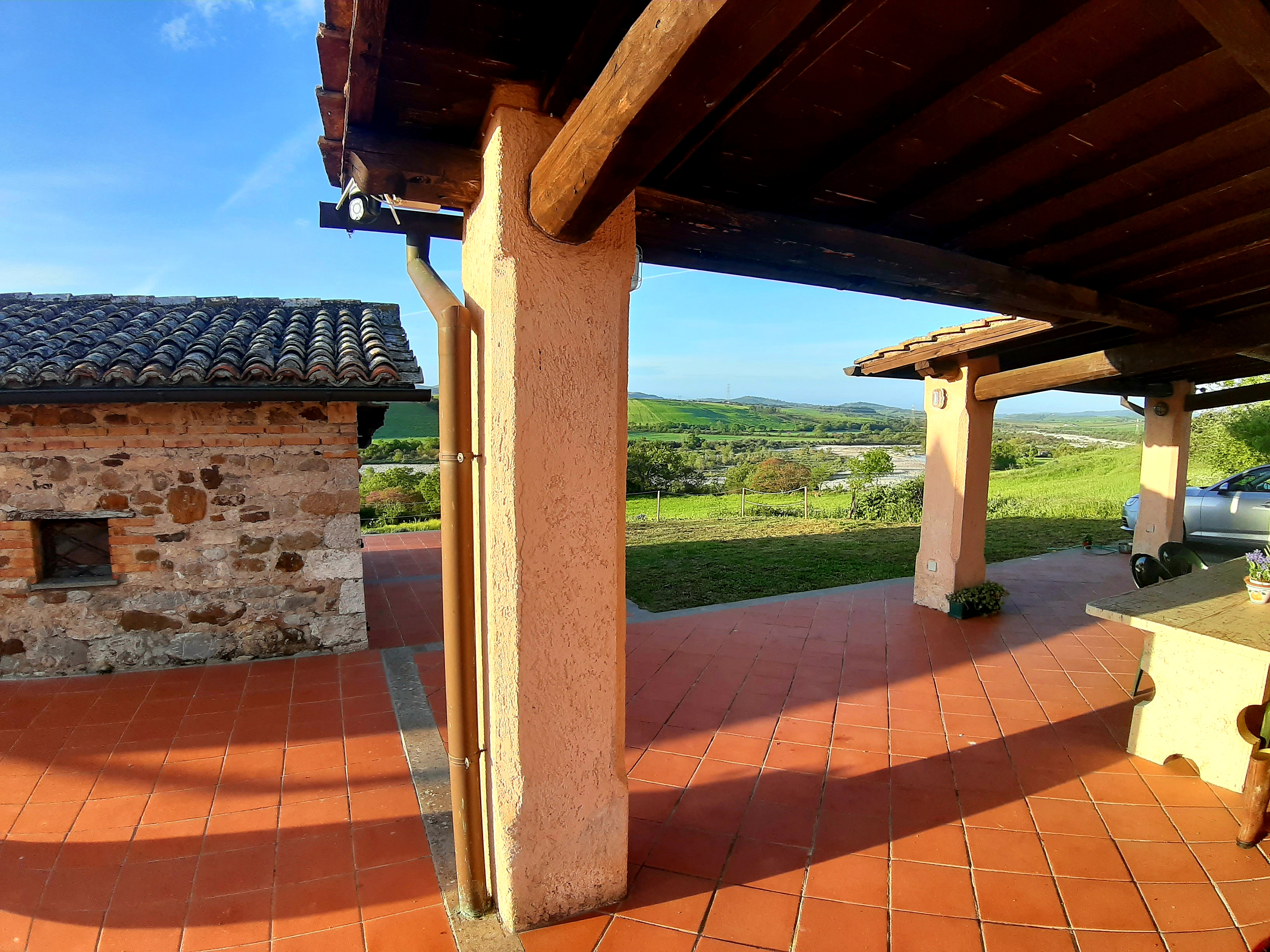 System.Collections.Generic.List`1[BluePillow.Application.SearchEngine.Dto.PhotoDto]?.ElementAt(3)?.Caption