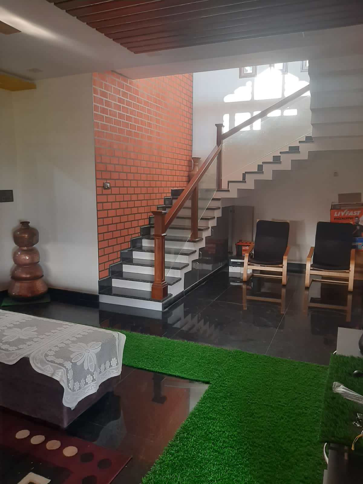 System.Collections.Generic.List`1[BluePillow.Application.SearchEngine.Dto.PhotoDto]?.ElementAt(2)?.Caption