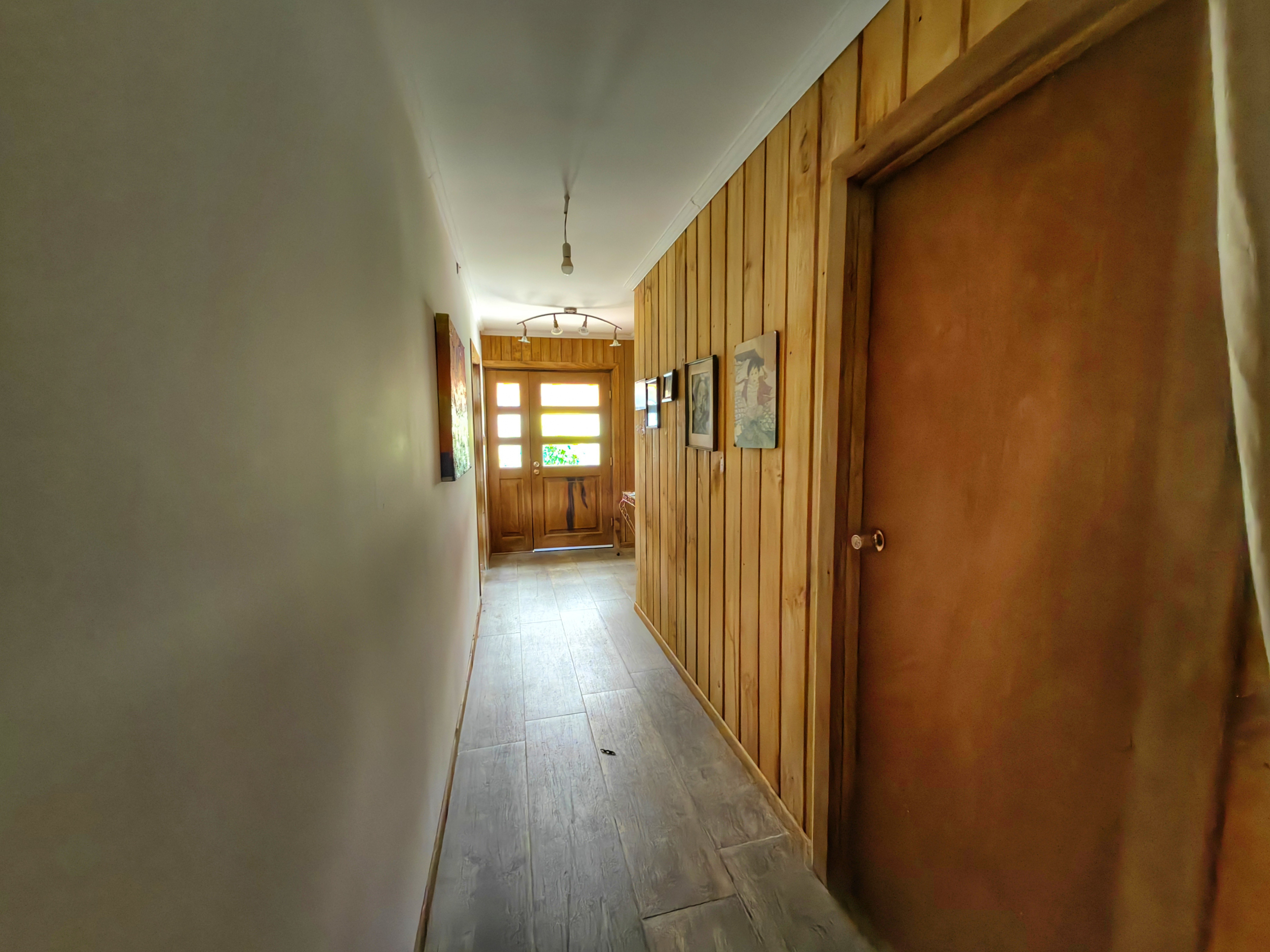 System.Collections.Generic.List`1[BluePillow.Application.SearchEngine.Dto.PhotoDto]?.ElementAt(3)?.Caption