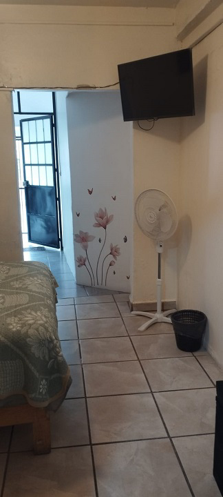 System.Collections.Generic.List`1[BluePillow.Application.SearchEngine.Dto.PhotoDto]?.ElementAt(2)?.Caption