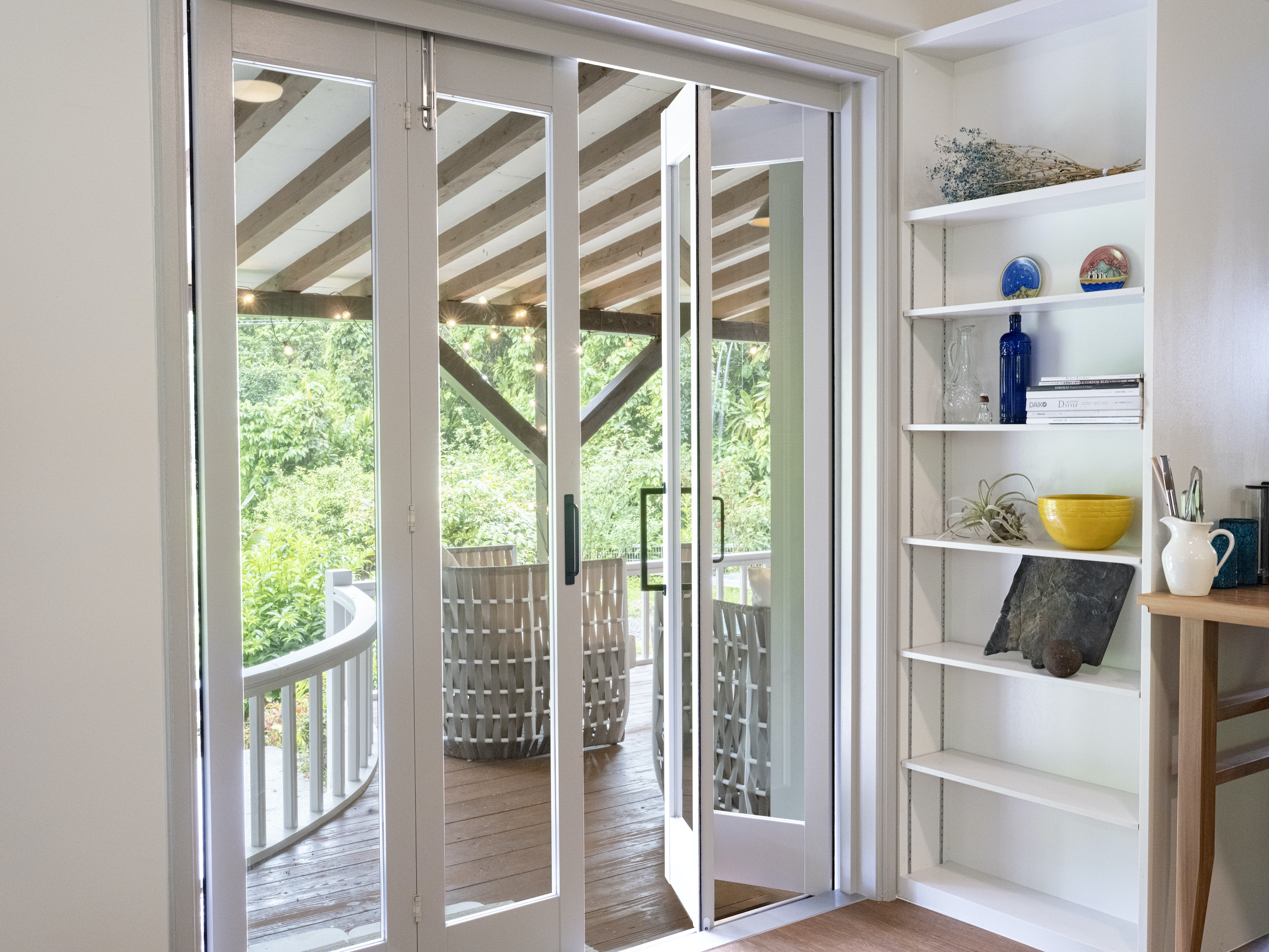 System.Collections.Generic.List`1[BluePillow.Application.SearchEngine.Dto.PhotoDto]?.ElementAt(2)?.Caption