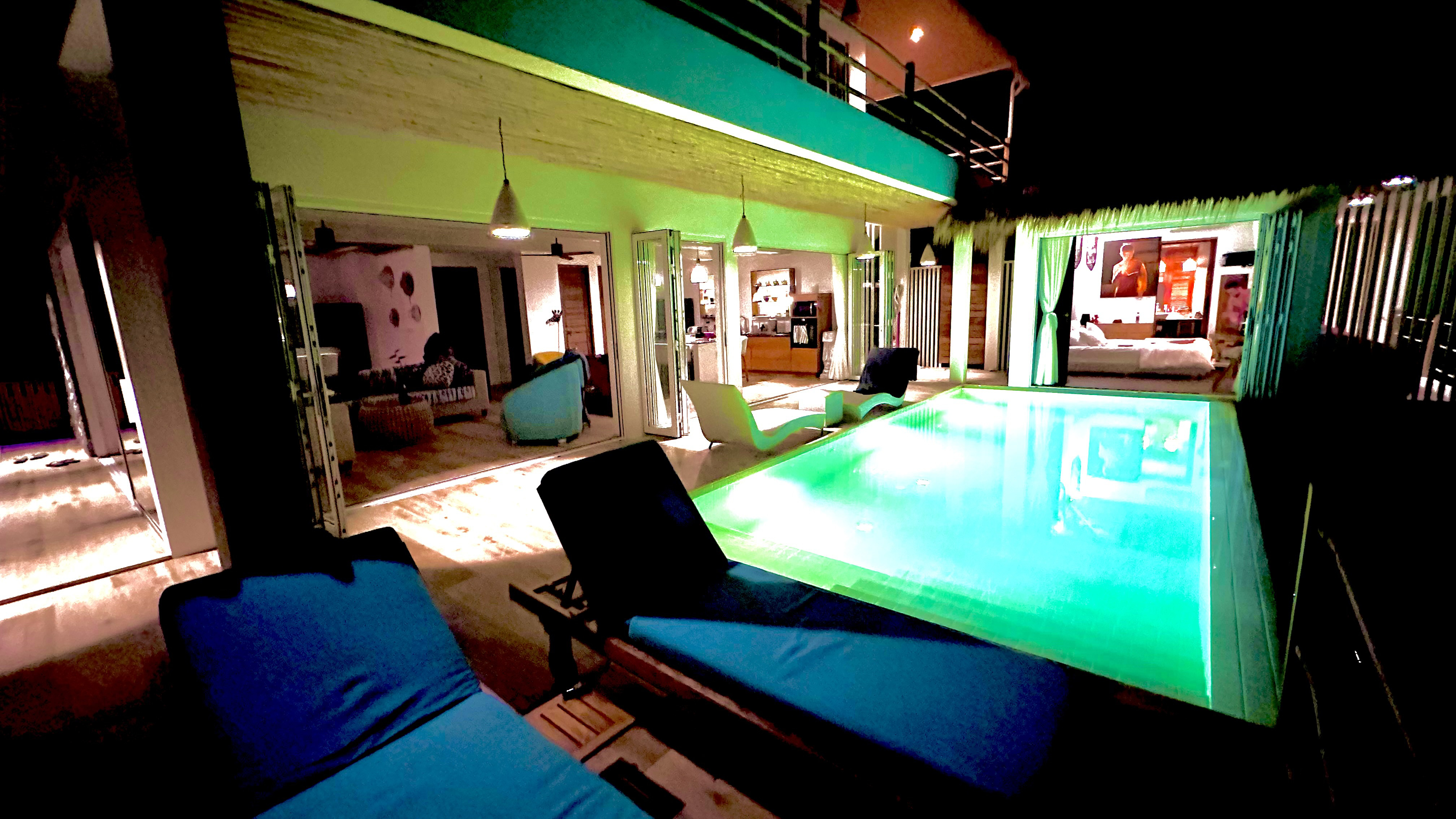 System.Collections.Generic.List`1[BluePillow.Application.SearchEngine.Dto.PhotoDto]?.ElementAt(1)?.Caption