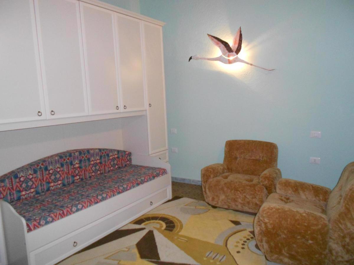 System.Collections.Generic.List`1[BluePillow.Application.SearchEngine.Dto.PhotoDto]?.ElementAt(2)?.Caption