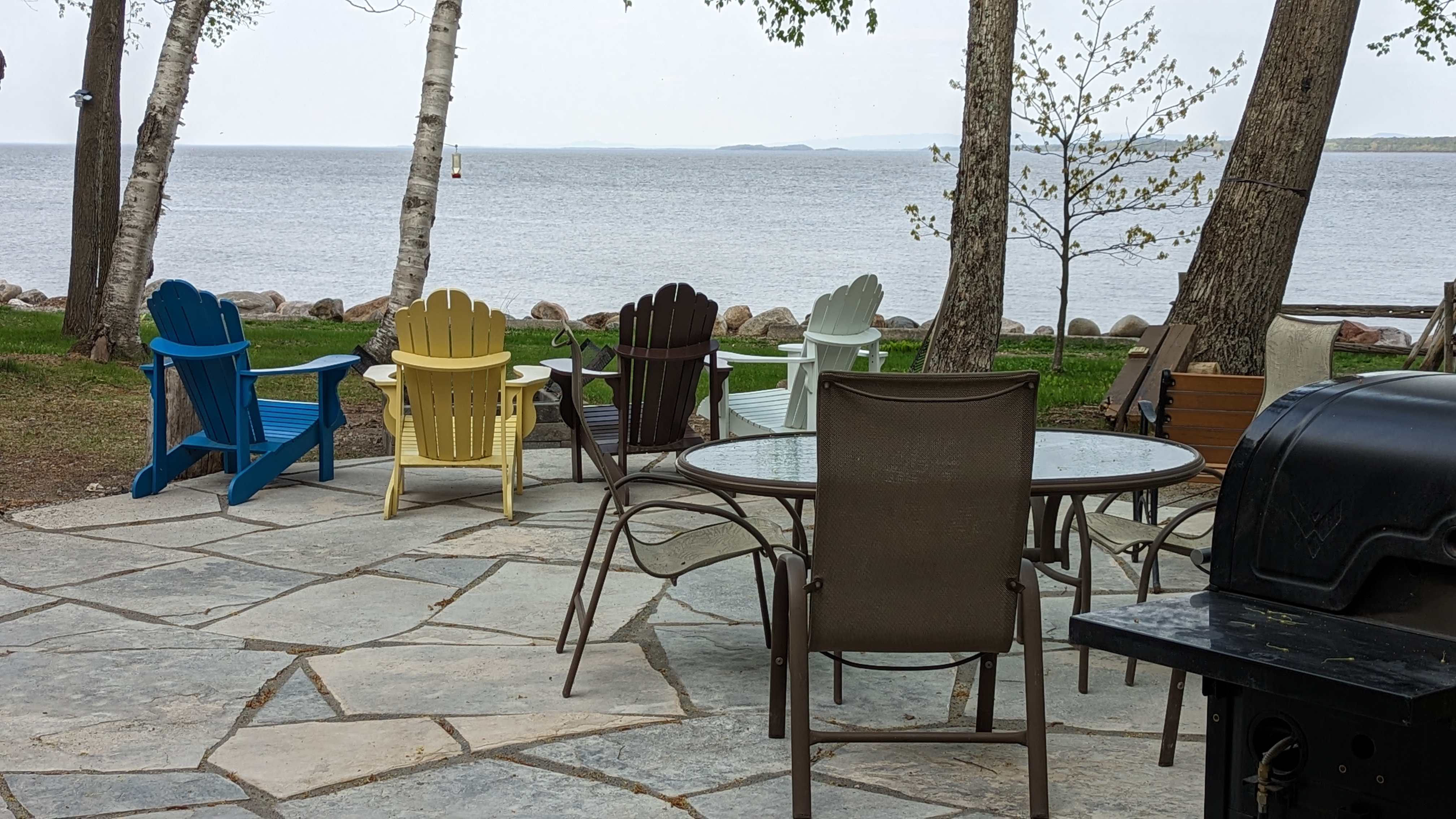 System.Collections.Generic.List`1[BluePillow.Application.SearchEngine.Dto.PhotoDto]?.ElementAt(0)?.Caption