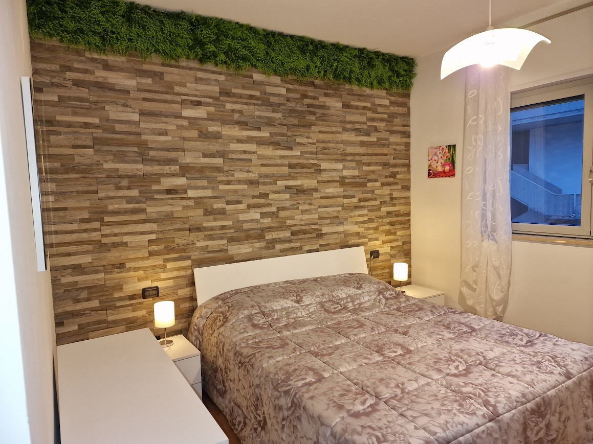 System.Collections.Generic.List`1[BluePillow.Application.SearchEngine.Dto.PhotoDto]?.ElementAt(2)?.Caption