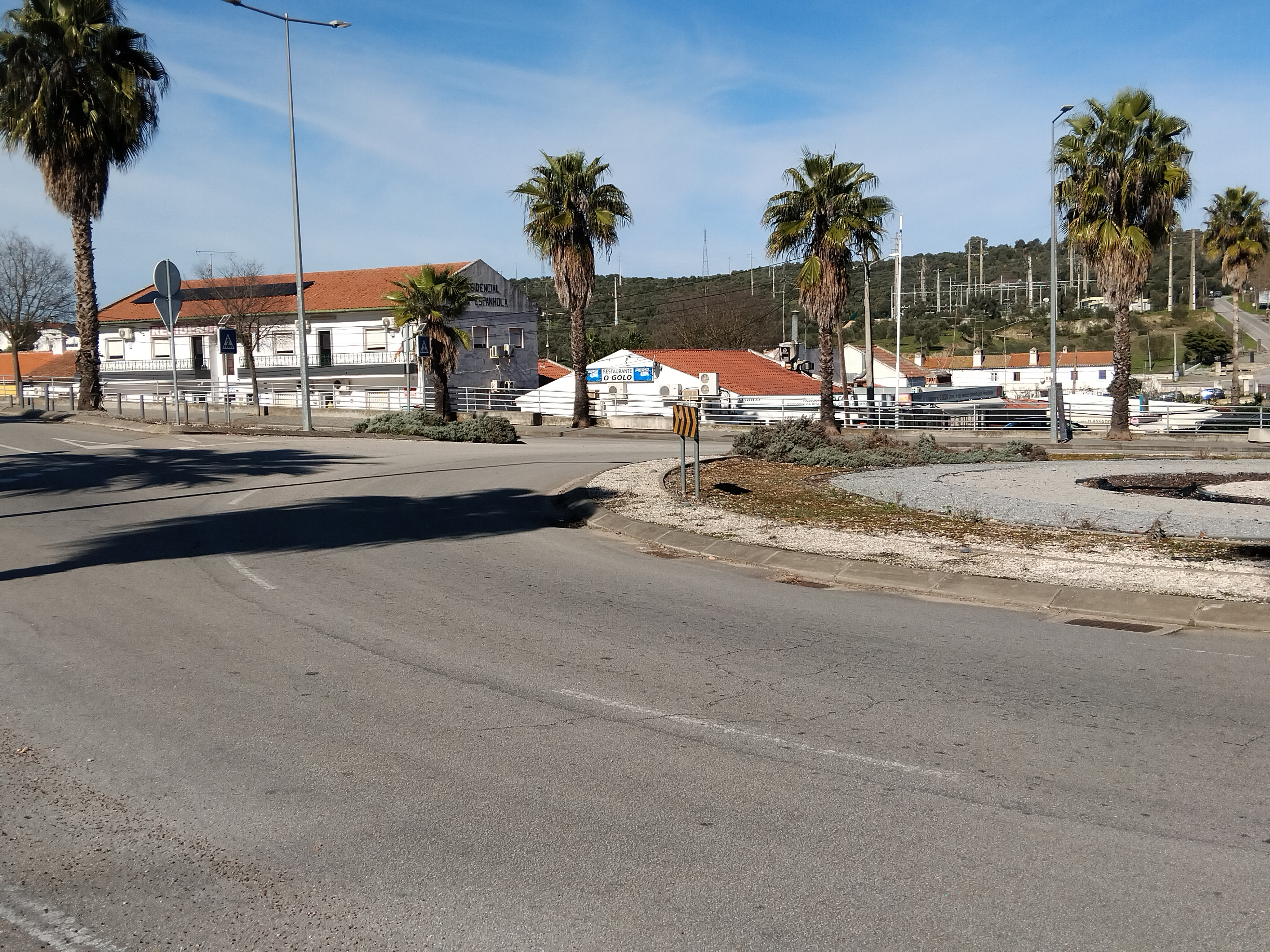 System.Collections.Generic.List`1[BluePillow.Application.SearchEngine.Dto.PhotoDto]?.ElementAt(1)?.Caption