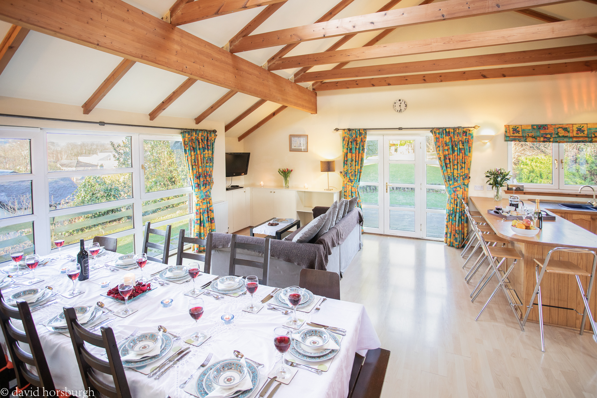 System.Collections.Generic.List`1[BluePillow.Application.SearchEngine.Dto.PhotoDto]?.ElementAt(2)?.Caption