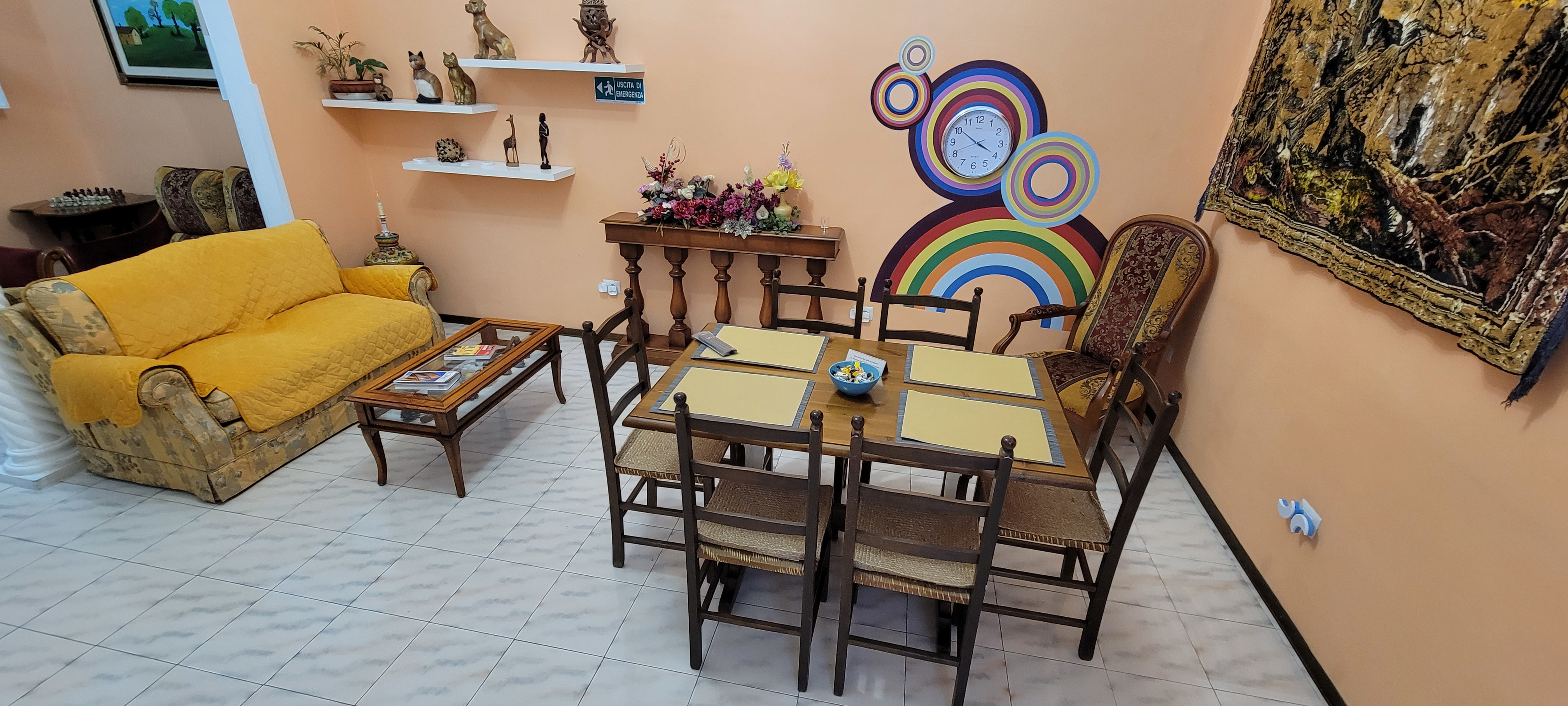 System.Collections.Generic.List`1[BluePillow.Application.SearchEngine.Dto.PhotoDto]?.ElementAt(3)?.Caption