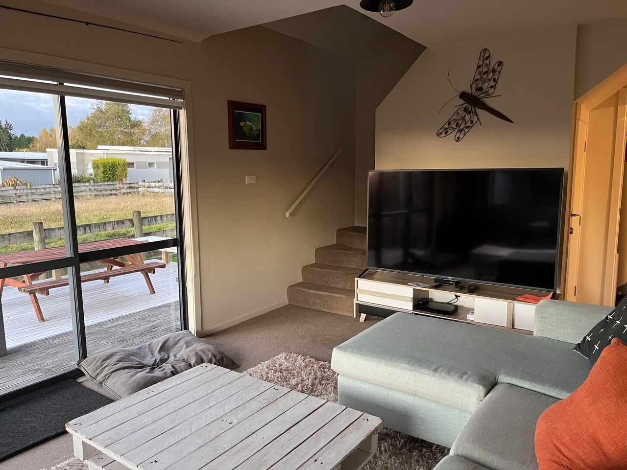 System.Collections.Generic.List`1[BluePillow.Application.SearchEngine.Dto.PhotoDto]?.ElementAt(1)?.Caption