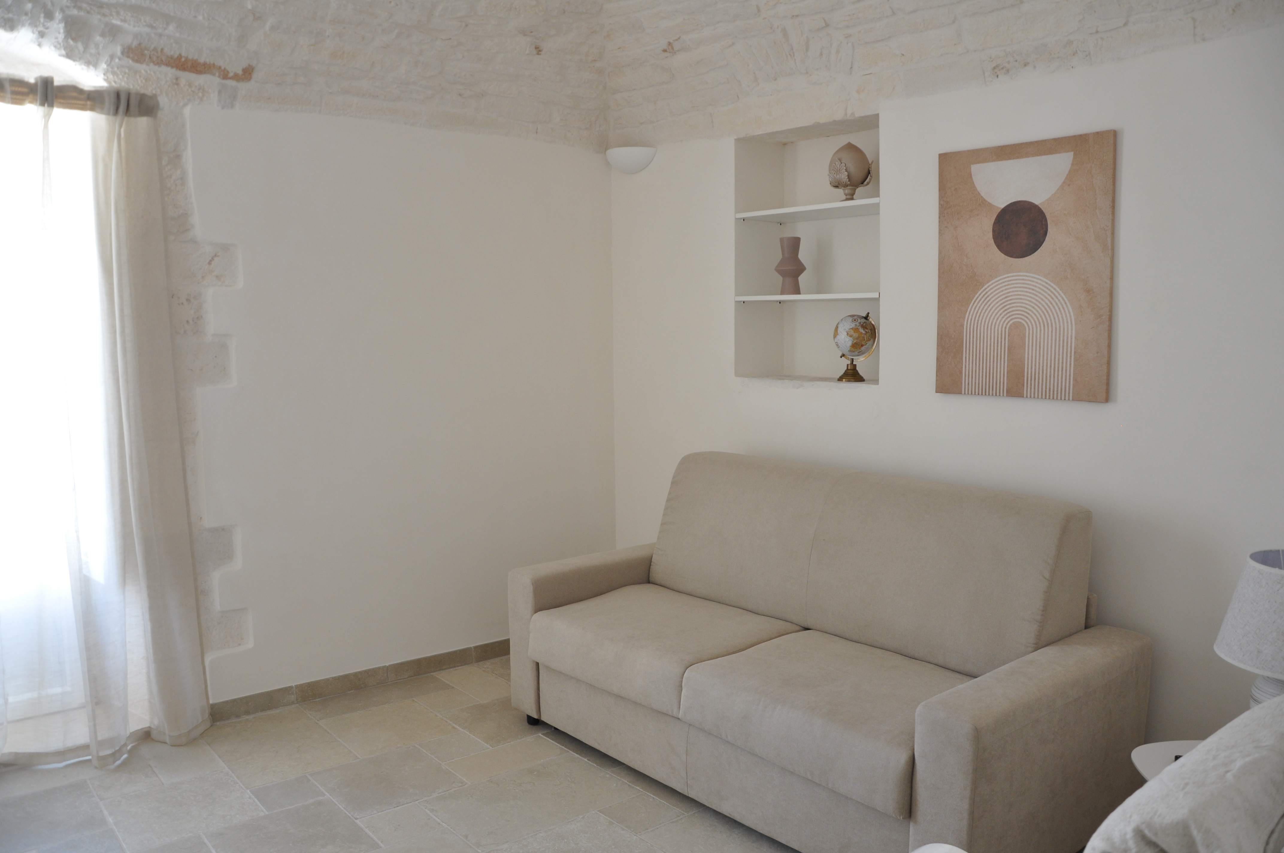 System.Collections.Generic.List`1[BluePillow.Application.SearchEngine.Dto.PhotoDto]?.ElementAt(3)?.Caption