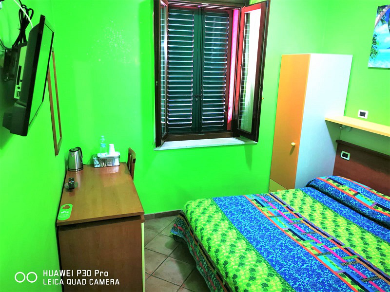 System.Collections.Generic.List`1[BluePillow.Application.SearchEngine.Dto.PhotoDto]?.ElementAt(2)?.Caption