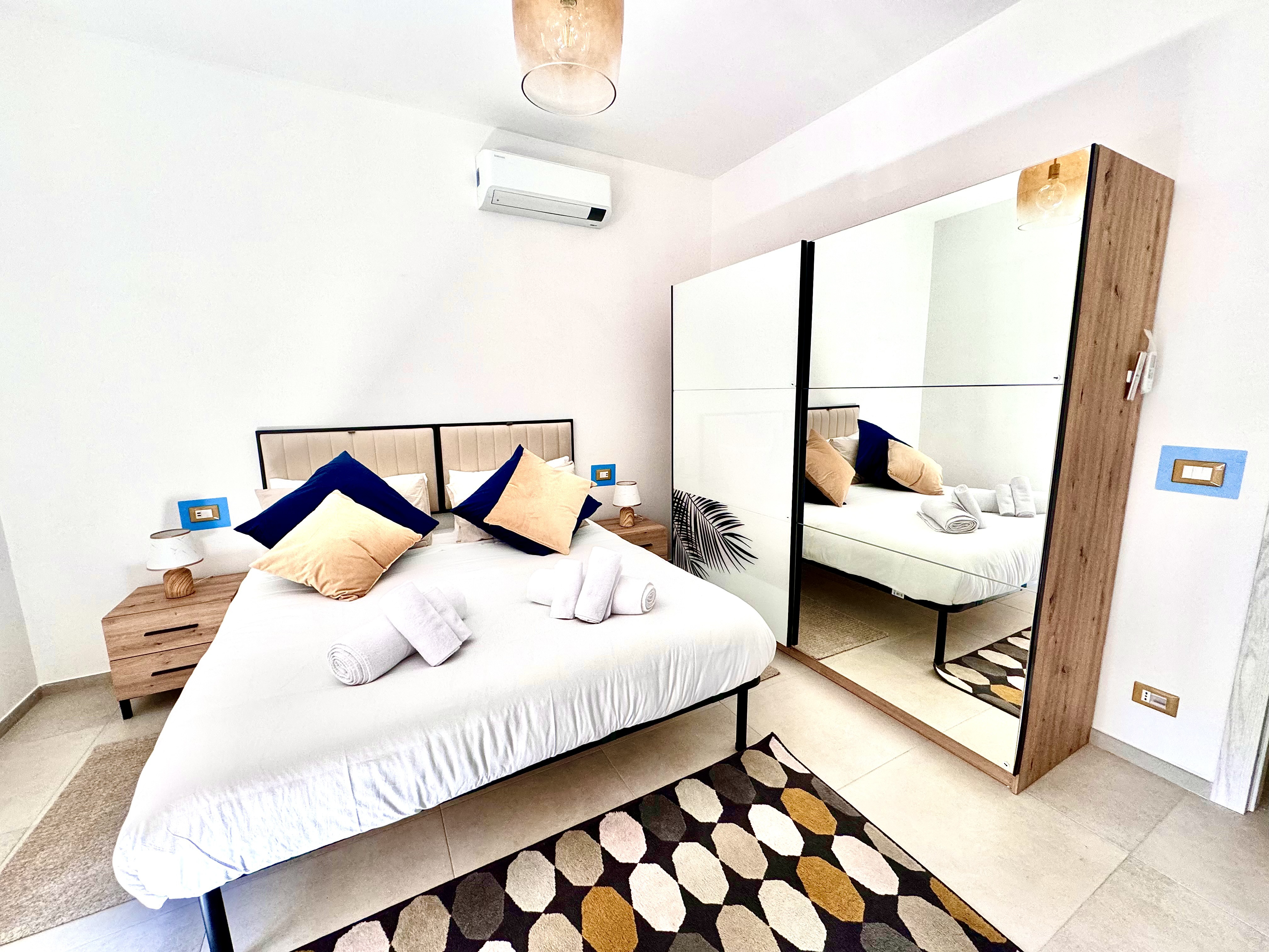 System.Collections.Generic.List`1[BluePillow.Application.SearchEngine.Dto.PhotoDto]?.ElementAt(1)?.Caption