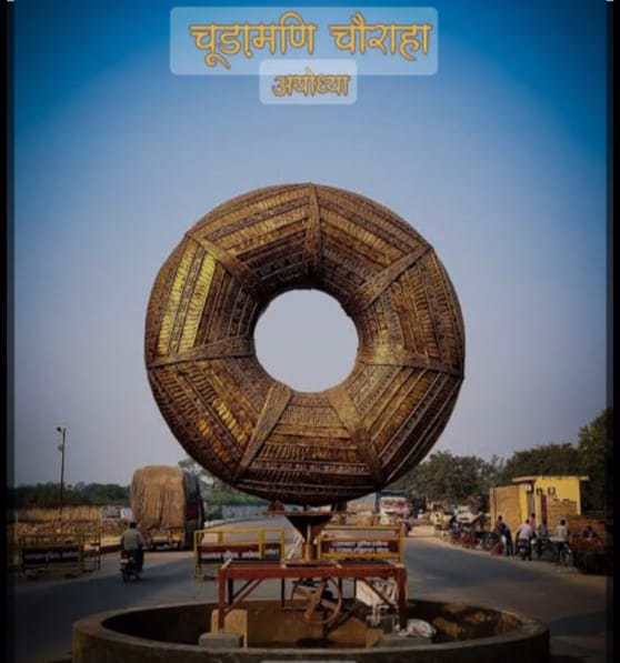 System.Collections.Generic.List`1[BluePillow.Application.SearchEngine.Dto.PhotoDto]?.ElementAt(0)?.Caption