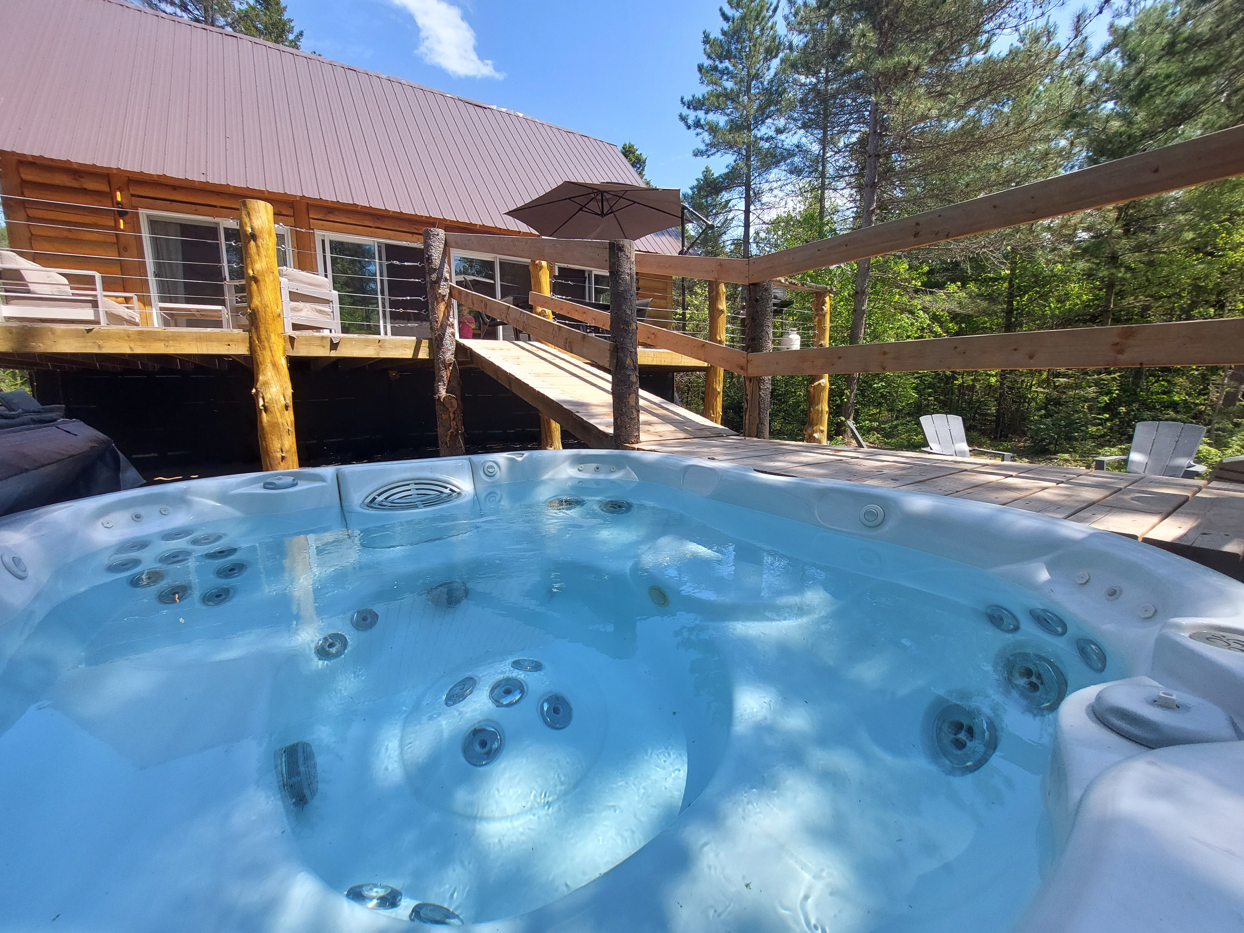 System.Collections.Generic.List`1[BluePillow.Application.SearchEngine.Dto.PhotoDto]?.ElementAt(0)?.Caption