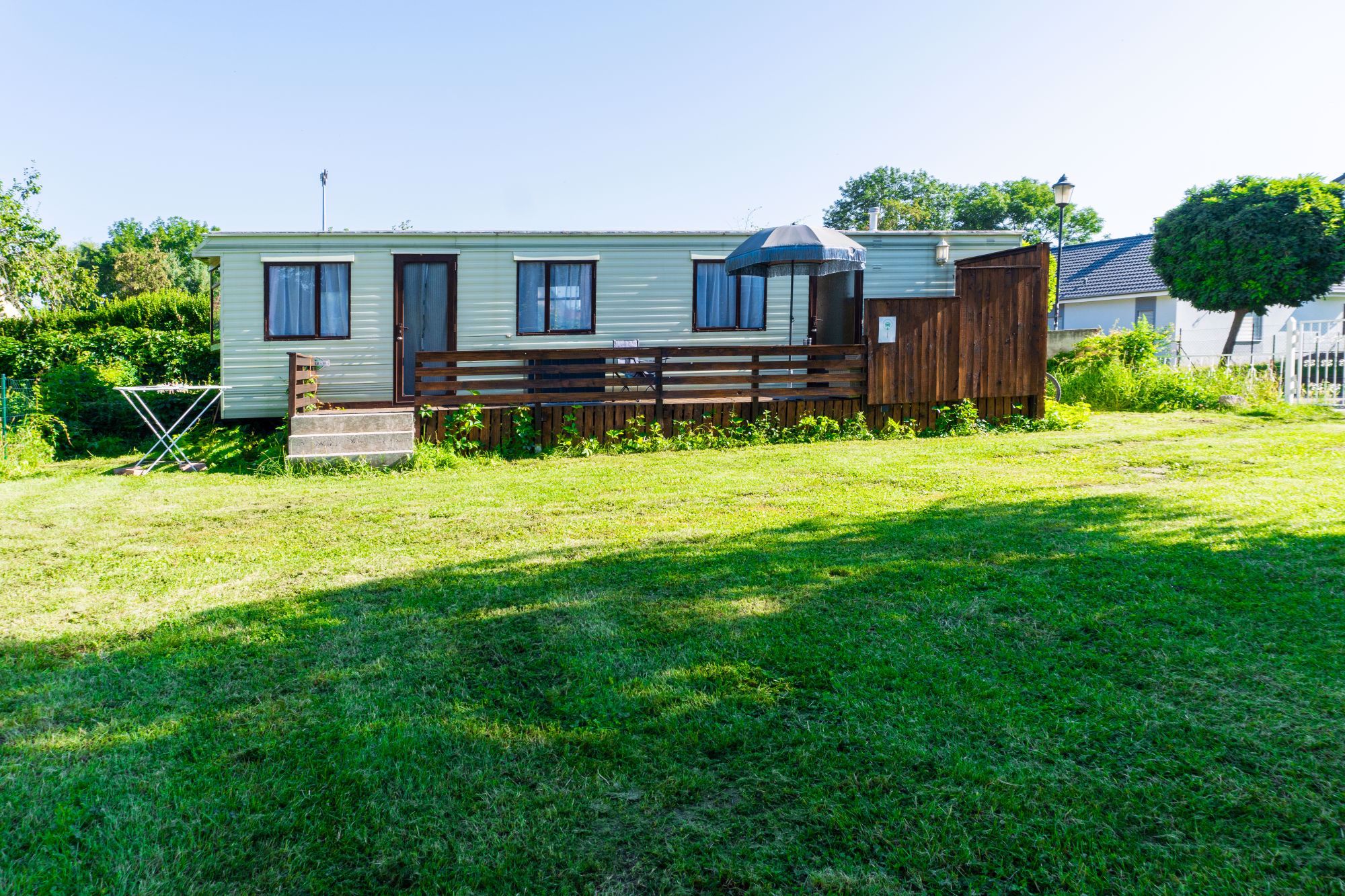 System.Collections.Generic.List`1[BluePillow.Application.SearchEngine.Dto.PhotoDto]?.ElementAt(0)?.Caption