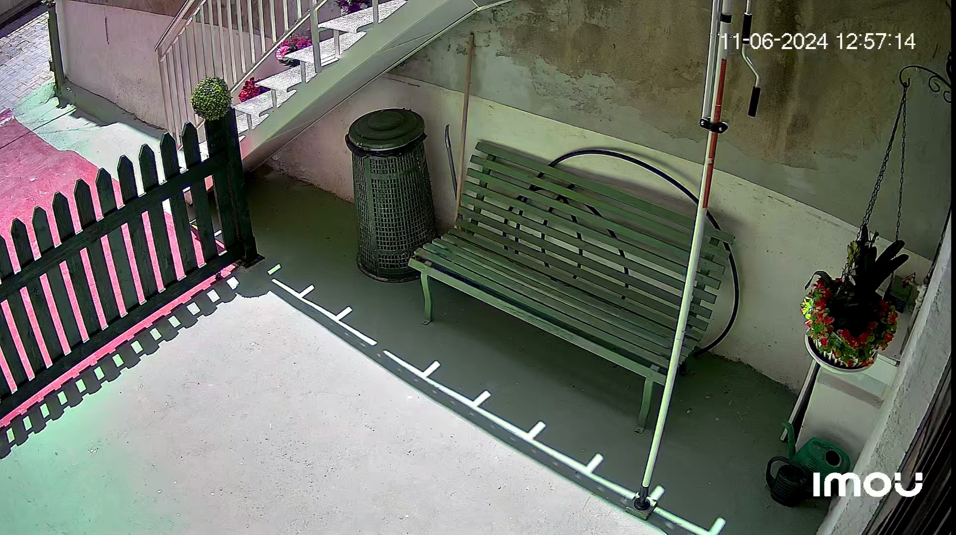 System.Collections.Generic.List`1[BluePillow.Application.SearchEngine.Dto.PhotoDto]?.ElementAt(2)?.Caption