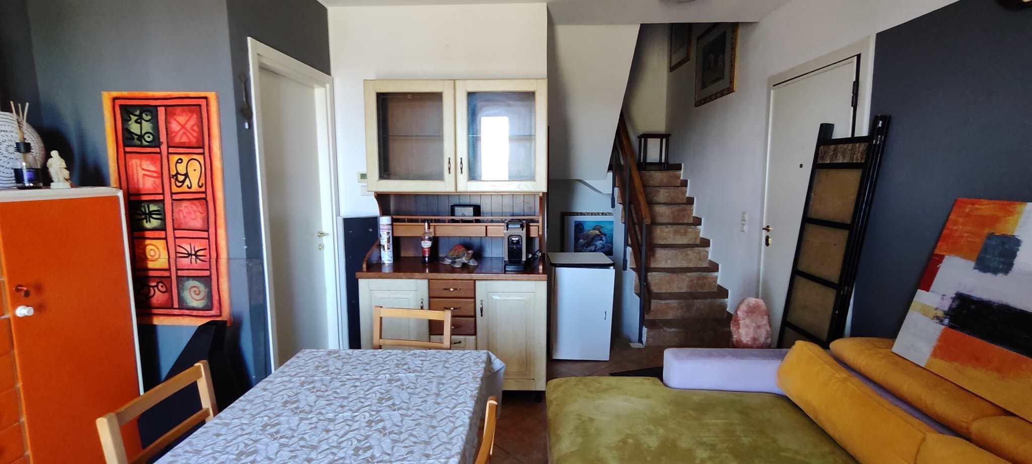 System.Collections.Generic.List`1[BluePillow.Application.SearchEngine.Dto.PhotoDto]?.ElementAt(0)?.Caption