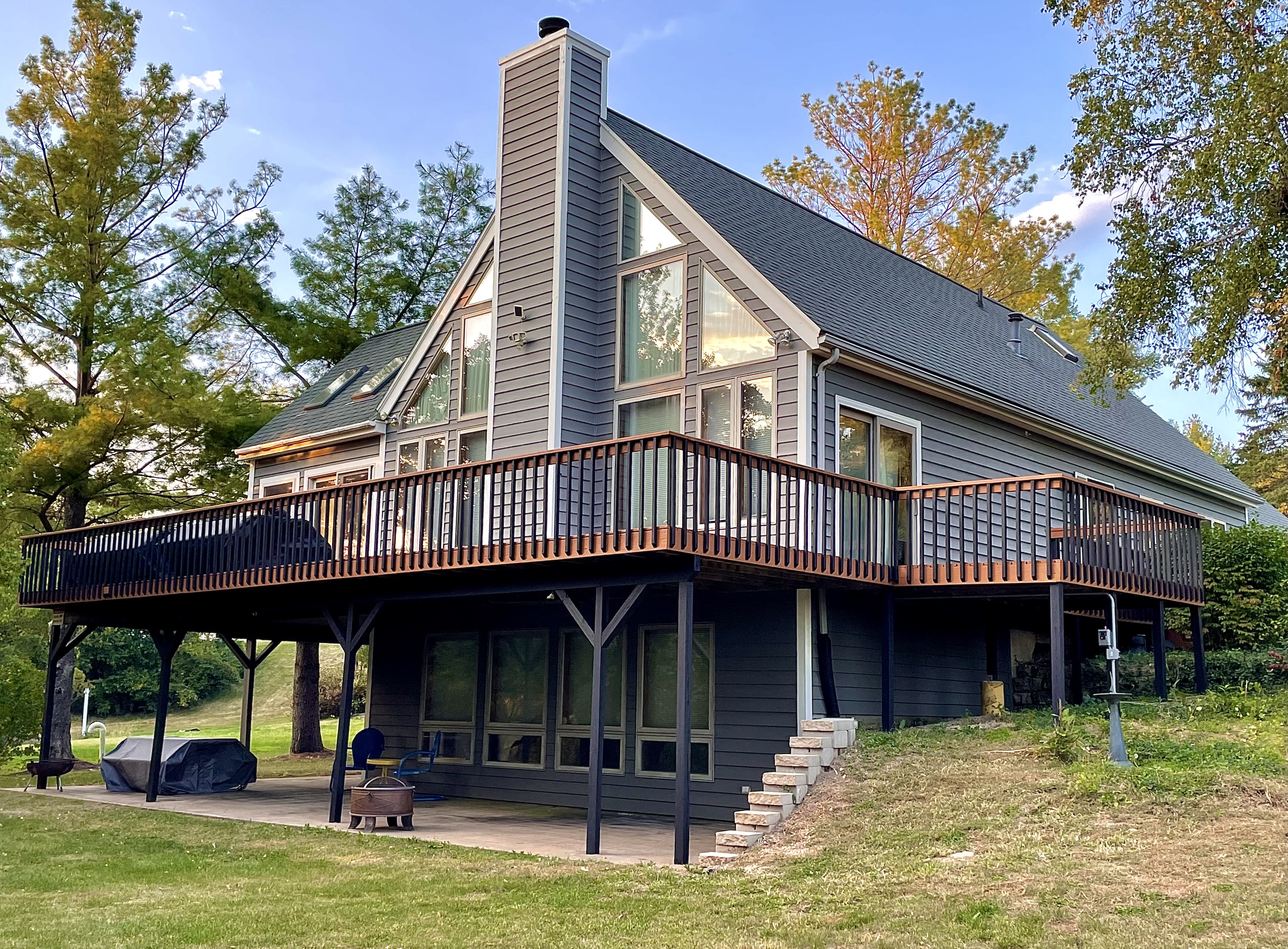 System.Collections.Generic.List`1[BluePillow.Application.SearchEngine.Dto.PhotoDto]?.ElementAt(0)?.Caption