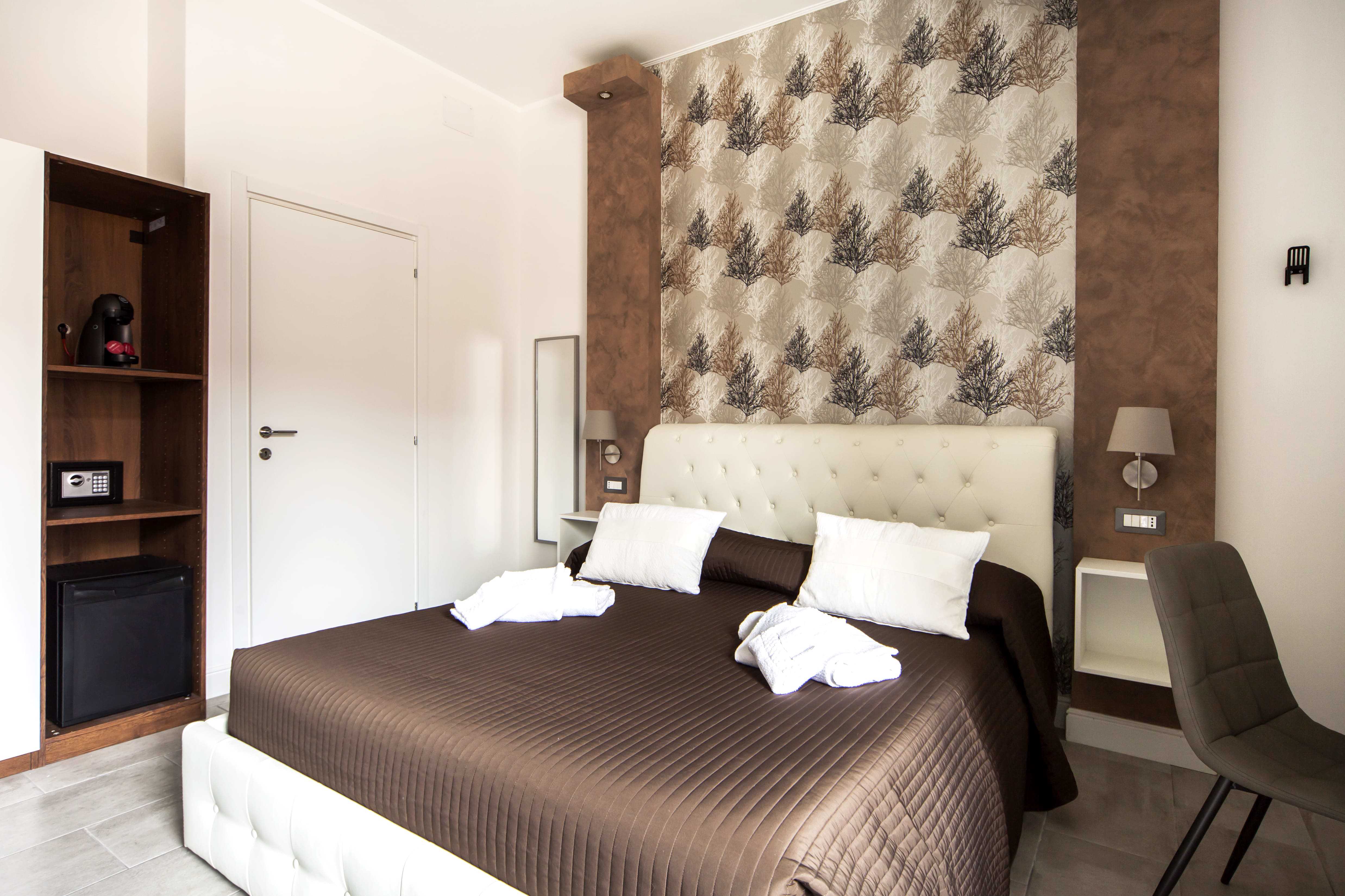 System.Collections.Generic.List`1[BluePillow.Application.SearchEngine.Dto.PhotoDto]?.ElementAt(2)?.Caption