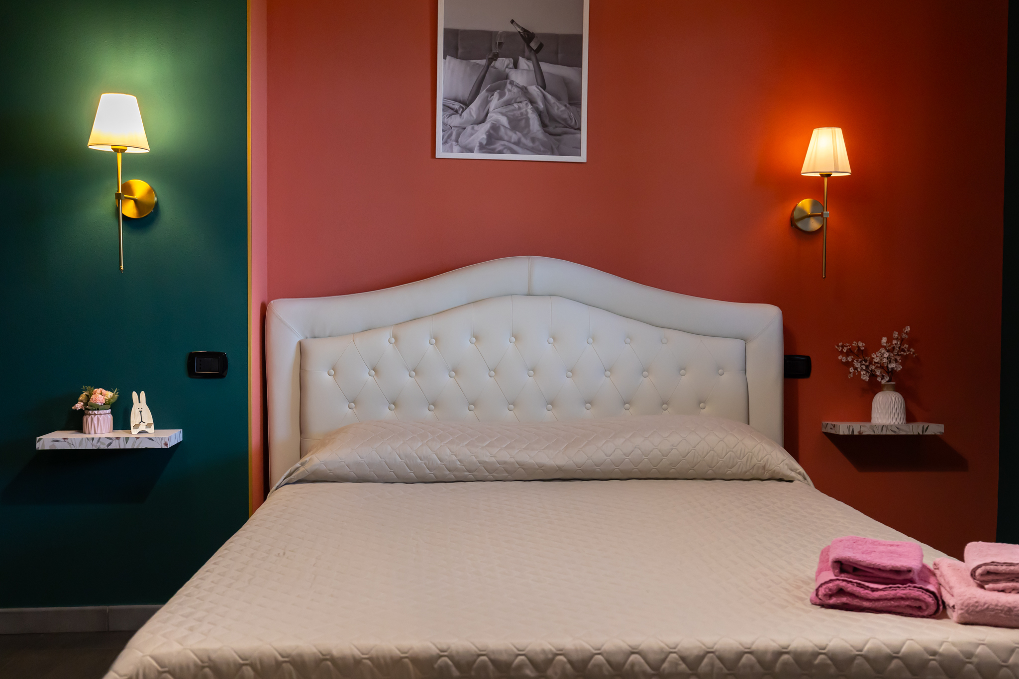 System.Collections.Generic.List`1[BluePillow.Application.SearchEngine.Dto.PhotoDto]?.ElementAt(1)?.Caption