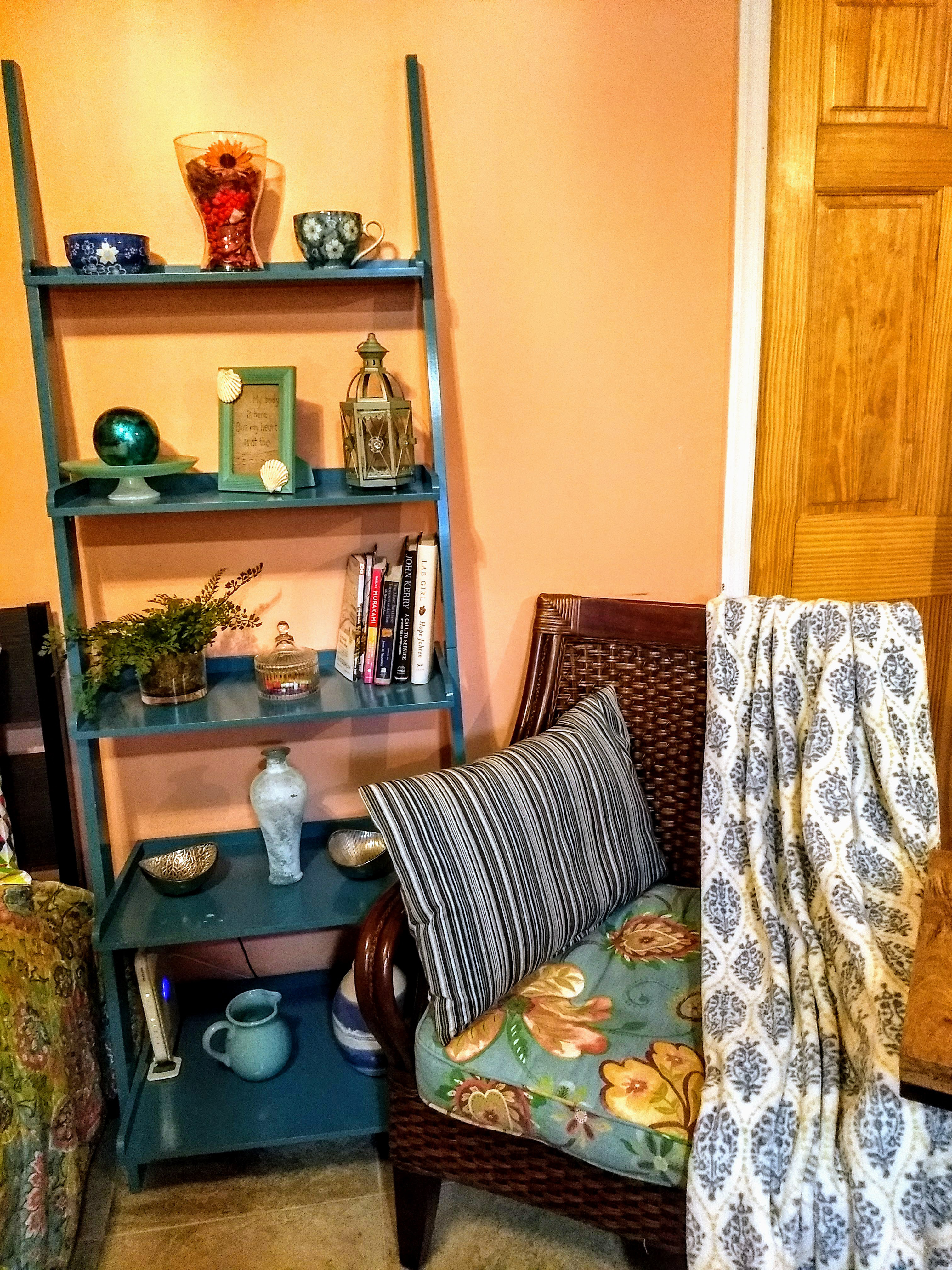 System.Collections.Generic.List`1[BluePillow.Application.SearchEngine.Dto.PhotoDto]?.ElementAt(2)?.Caption