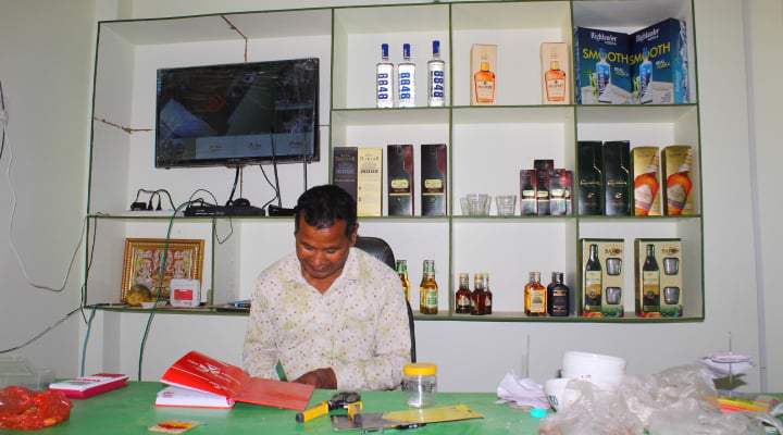 System.Collections.Generic.List`1[BluePillow.Application.SearchEngine.Dto.PhotoDto]?.ElementAt(2)?.Caption