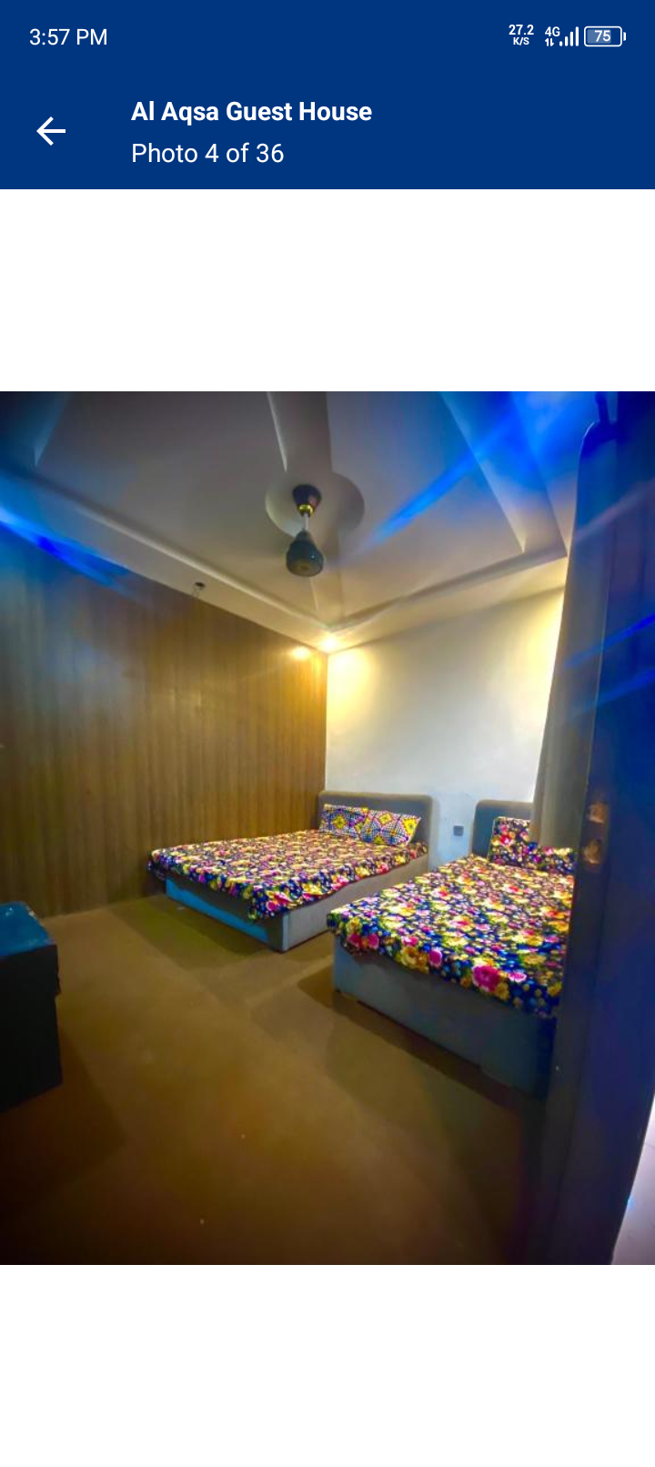 System.Collections.Generic.List`1[BluePillow.Application.SearchEngine.Dto.PhotoDto]?.ElementAt(0)?.Caption