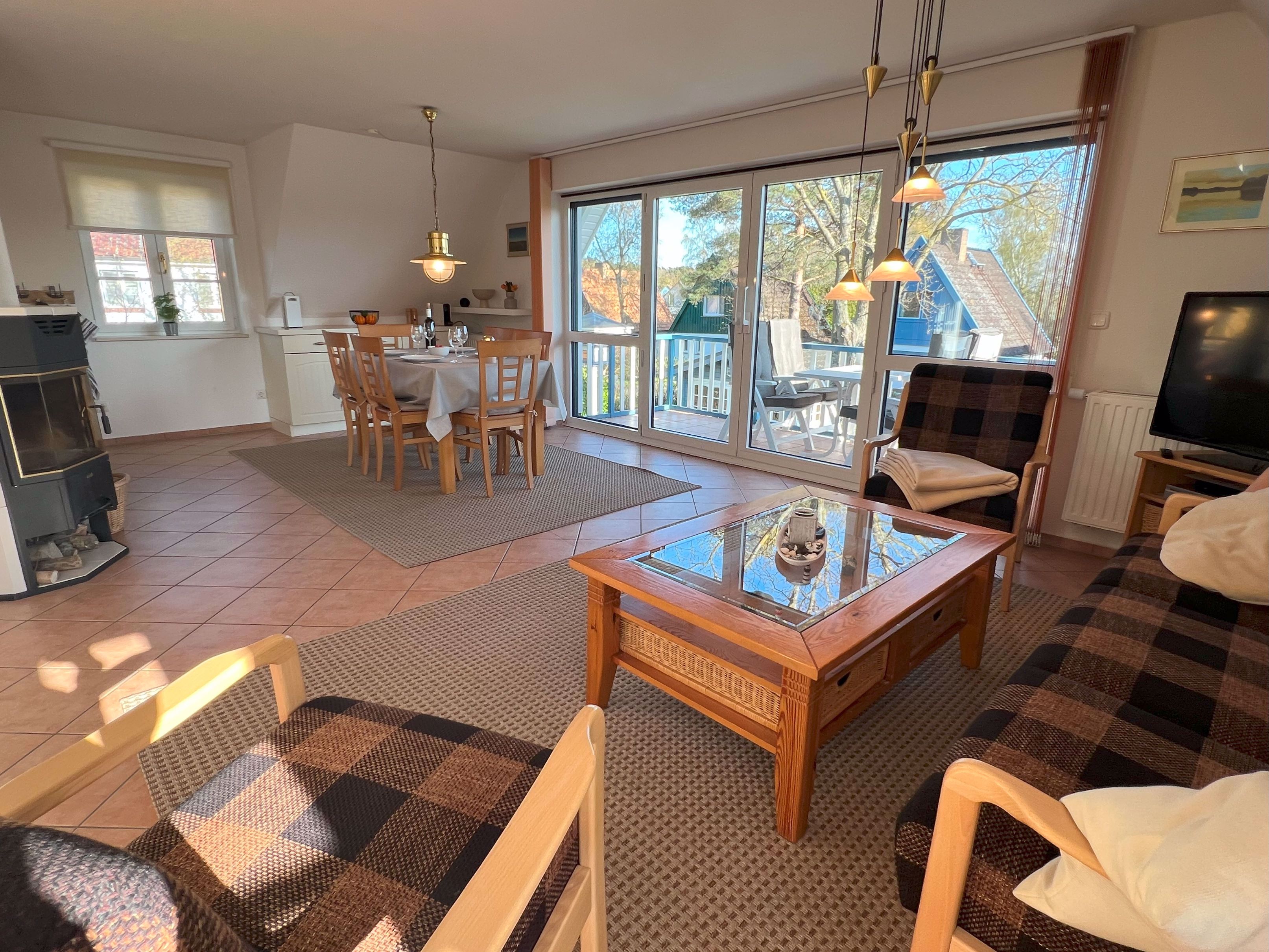 System.Collections.Generic.List`1[BluePillow.Application.SearchEngine.Dto.PhotoDto]?.ElementAt(1)?.Caption