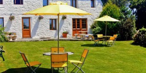 System.Collections.Generic.List`1[BluePillow.Application.SearchEngine.Dto.PhotoDto]?.ElementAt(3)?.Caption