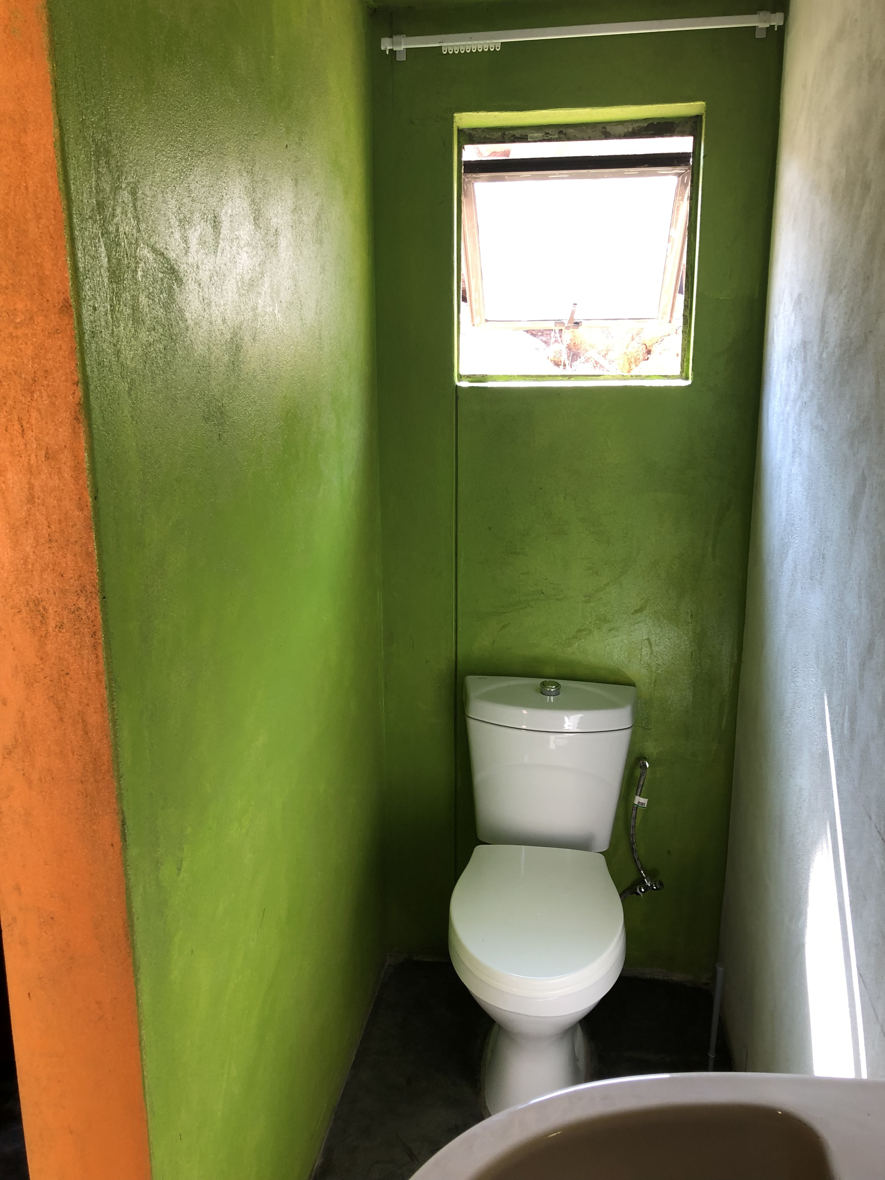 System.Collections.Generic.List`1[BluePillow.Application.SearchEngine.Dto.PhotoDto]?.ElementAt(2)?.Caption