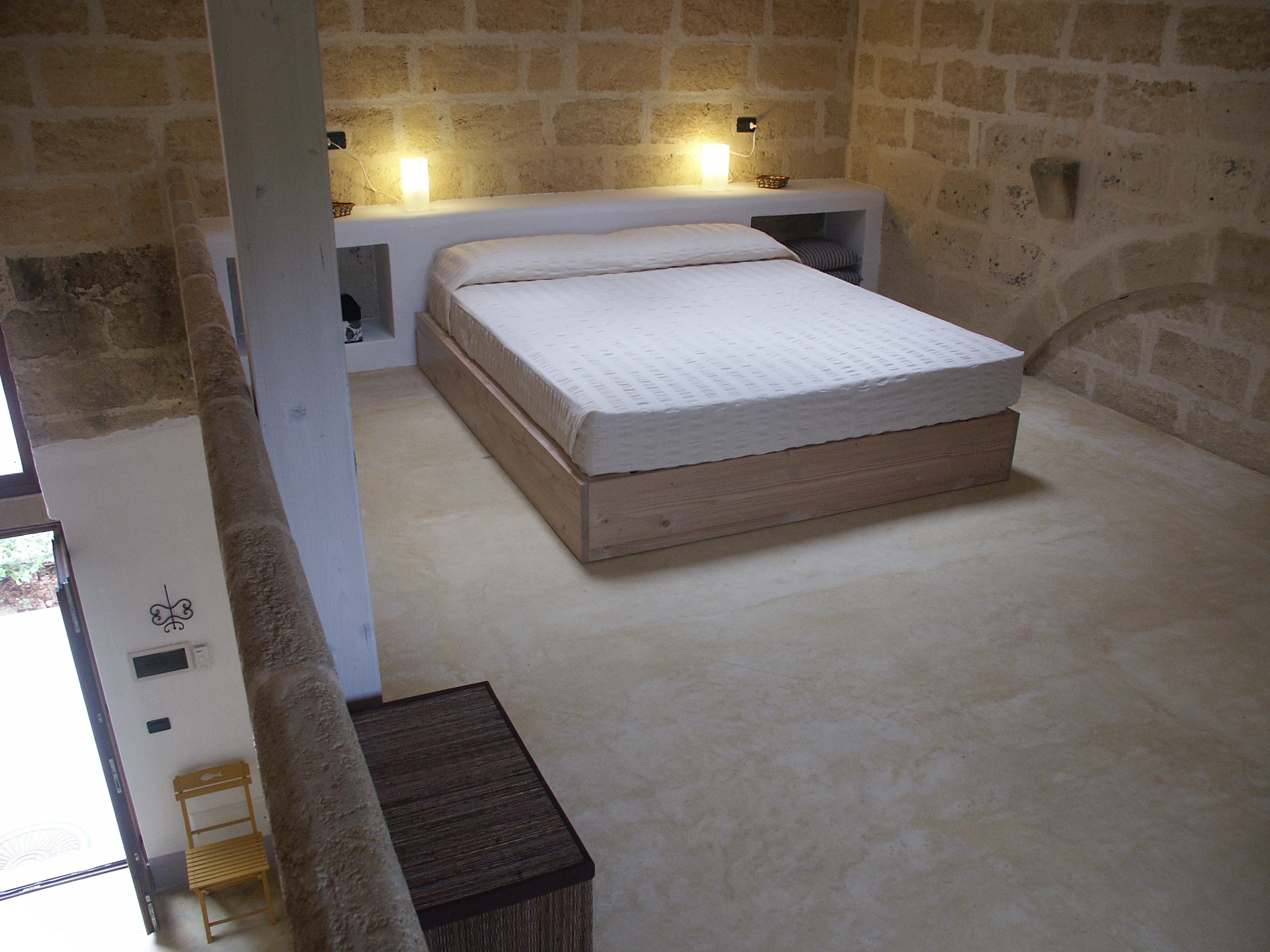 System.Collections.Generic.List`1[BluePillow.Application.SearchEngine.Dto.PhotoDto]?.ElementAt(3)?.Caption