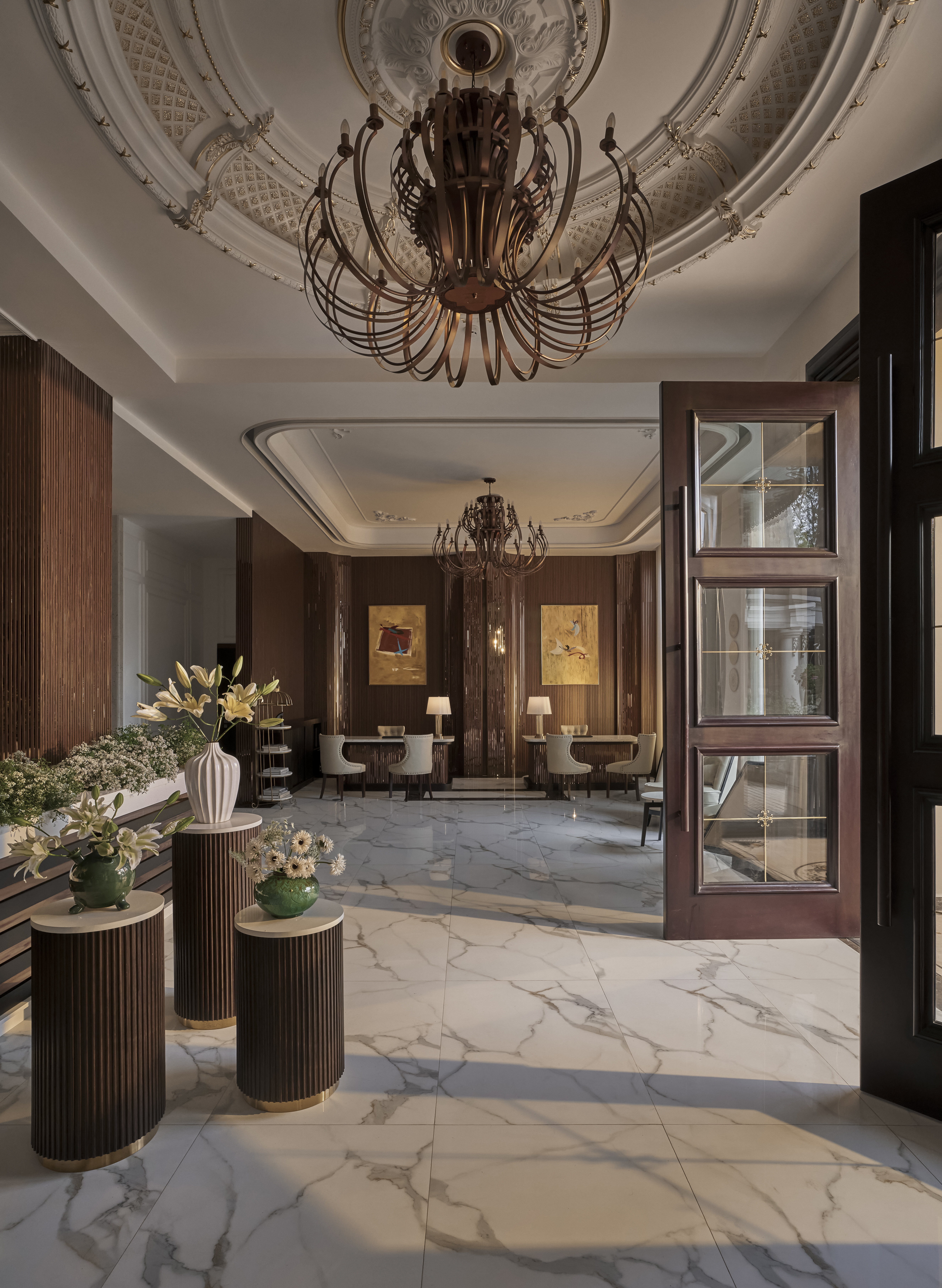 System.Collections.Generic.List`1[BluePillow.Application.SearchEngine.Dto.PhotoDto]?.ElementAt(3)?.Caption