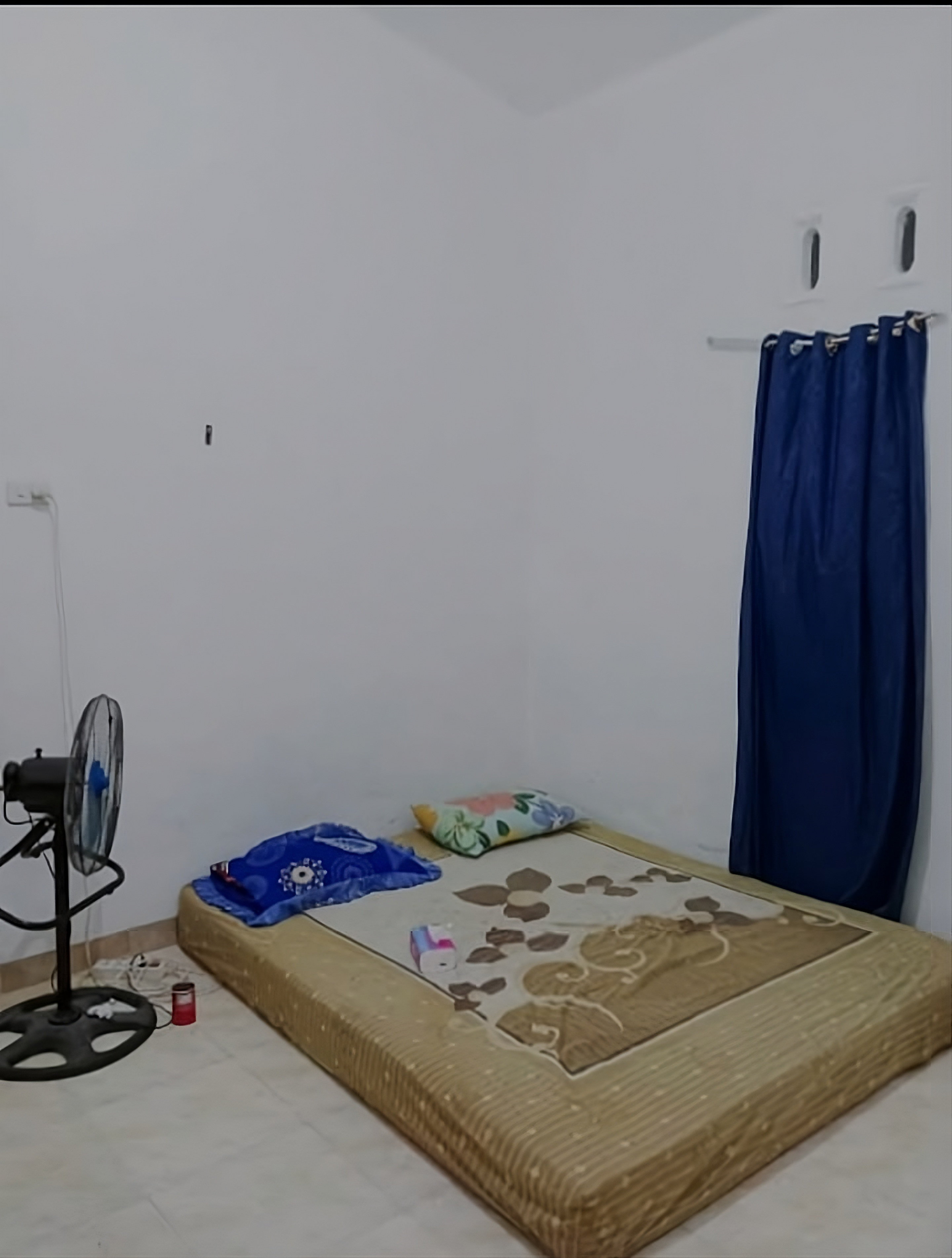 System.Collections.Generic.List`1[BluePillow.Application.SearchEngine.Dto.PhotoDto]?.ElementAt(2)?.Caption