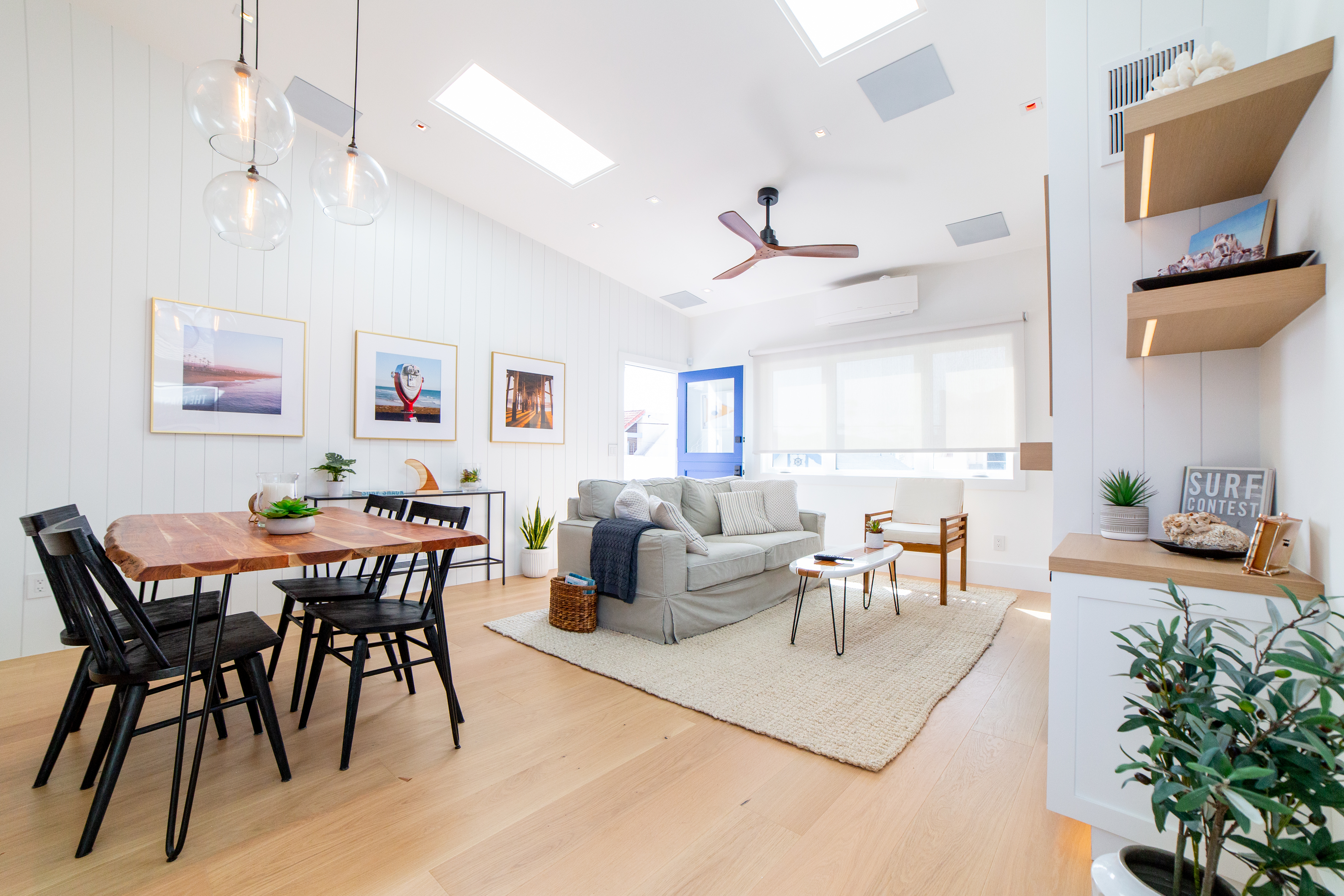 System.Collections.Generic.List`1[BluePillow.Application.SearchEngine.Dto.PhotoDto]?.ElementAt(3)?.Caption