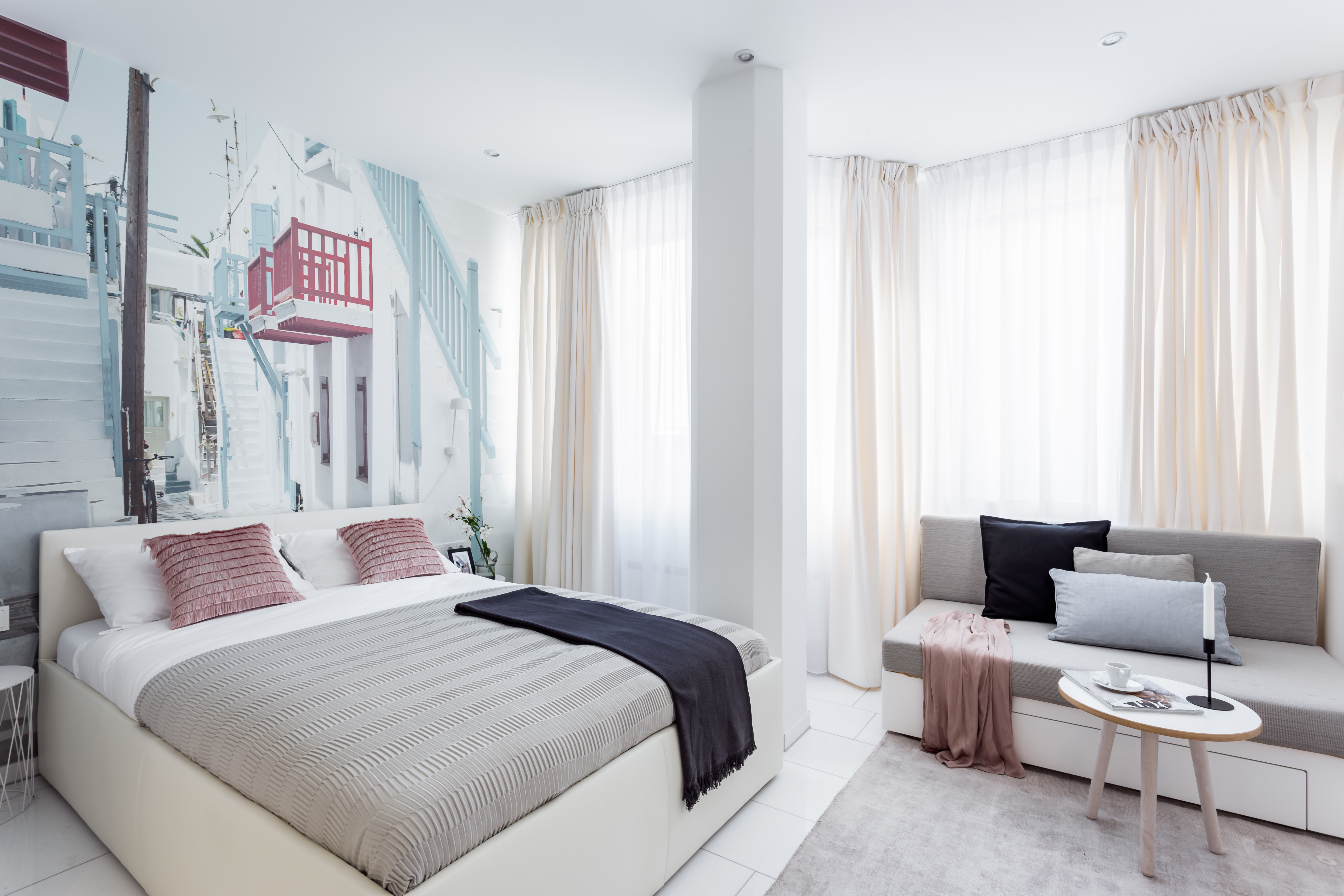 System.Collections.Generic.List`1[BluePillow.Application.SearchEngine.Dto.PhotoDto]?.ElementAt(2)?.Caption