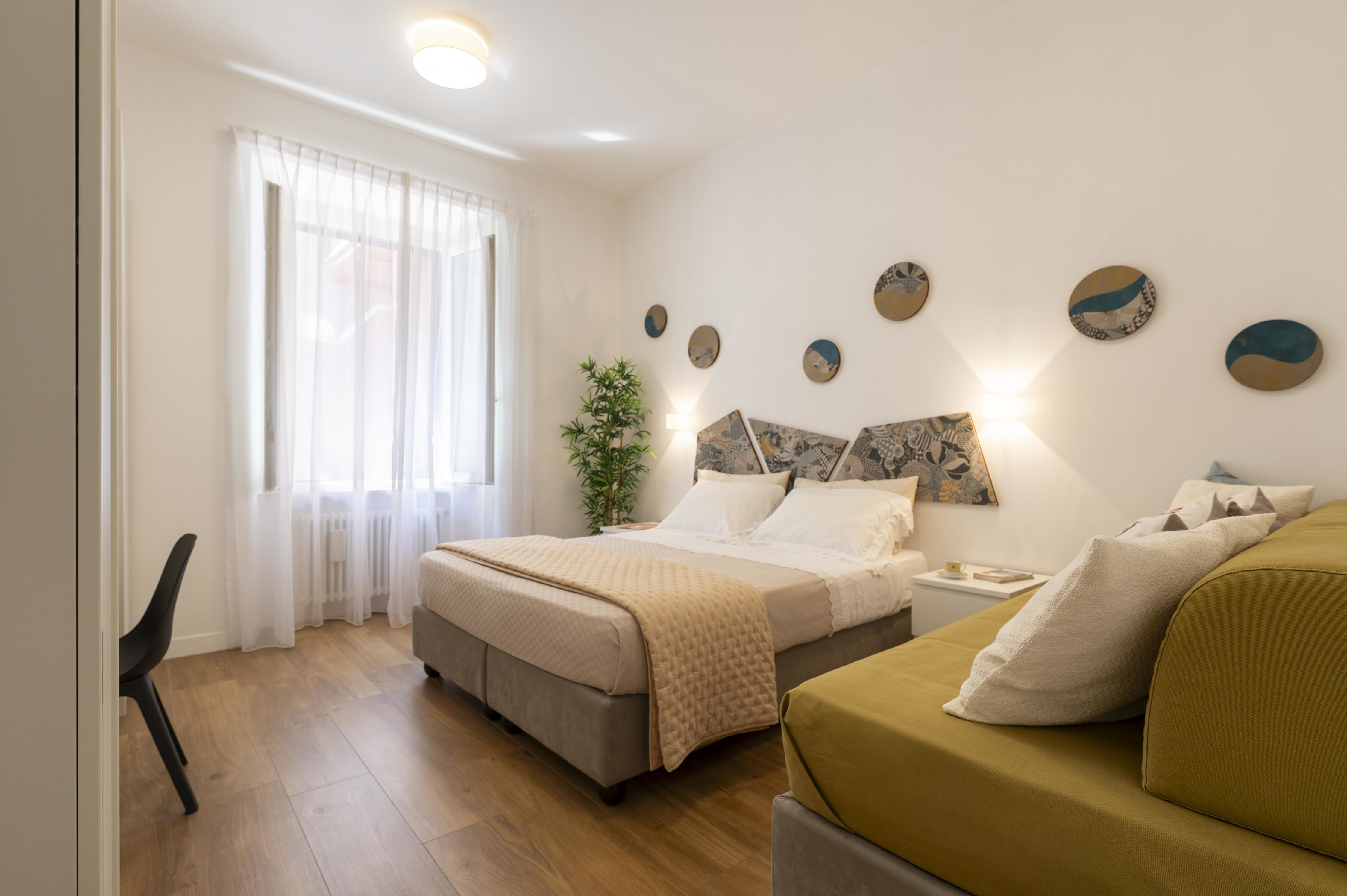 System.Collections.Generic.List`1[BluePillow.Application.SearchEngine.Dto.PhotoDto]?.ElementAt(3)?.Caption