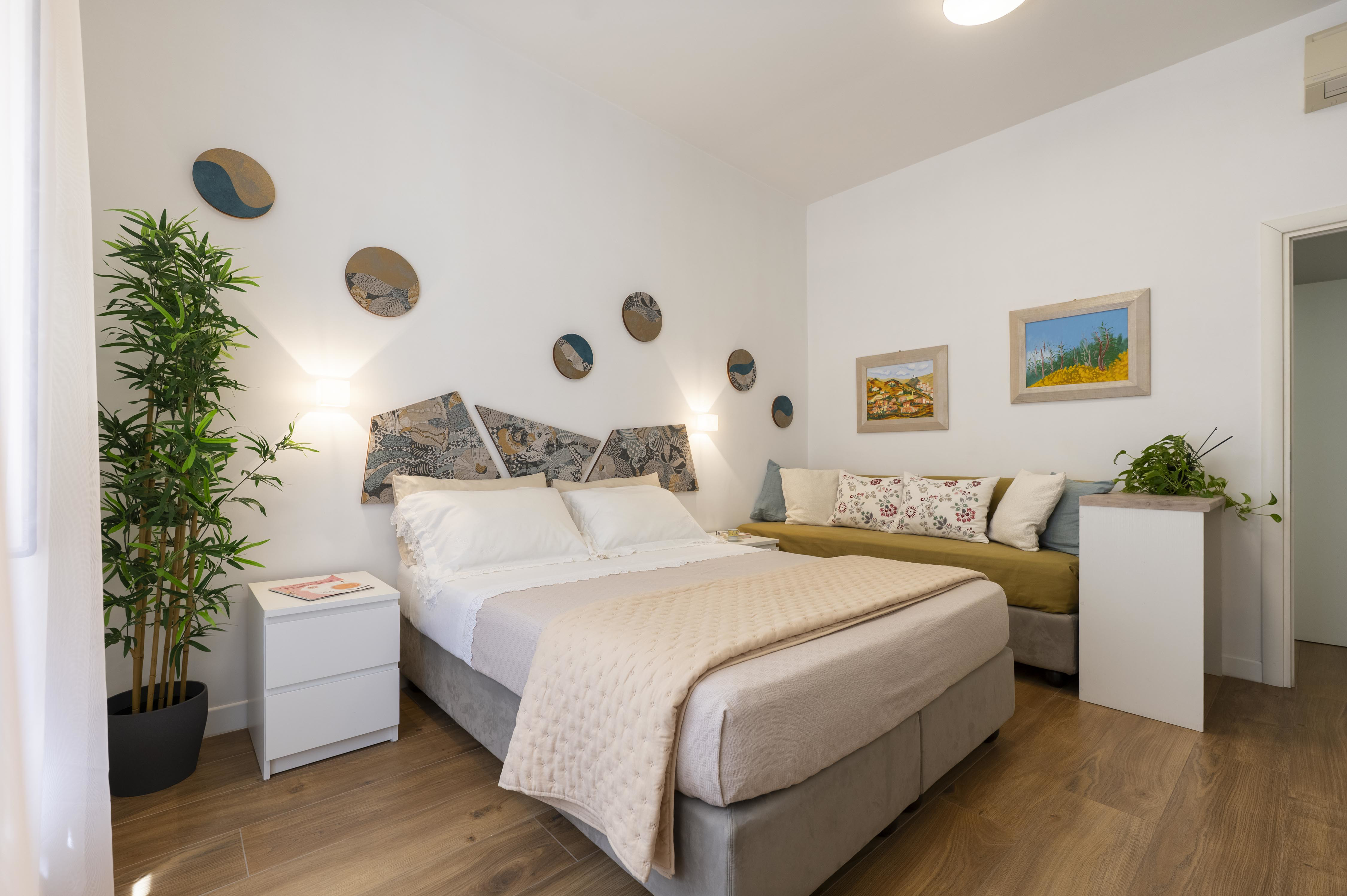 System.Collections.Generic.List`1[BluePillow.Application.SearchEngine.Dto.PhotoDto]?.ElementAt(0)?.Caption