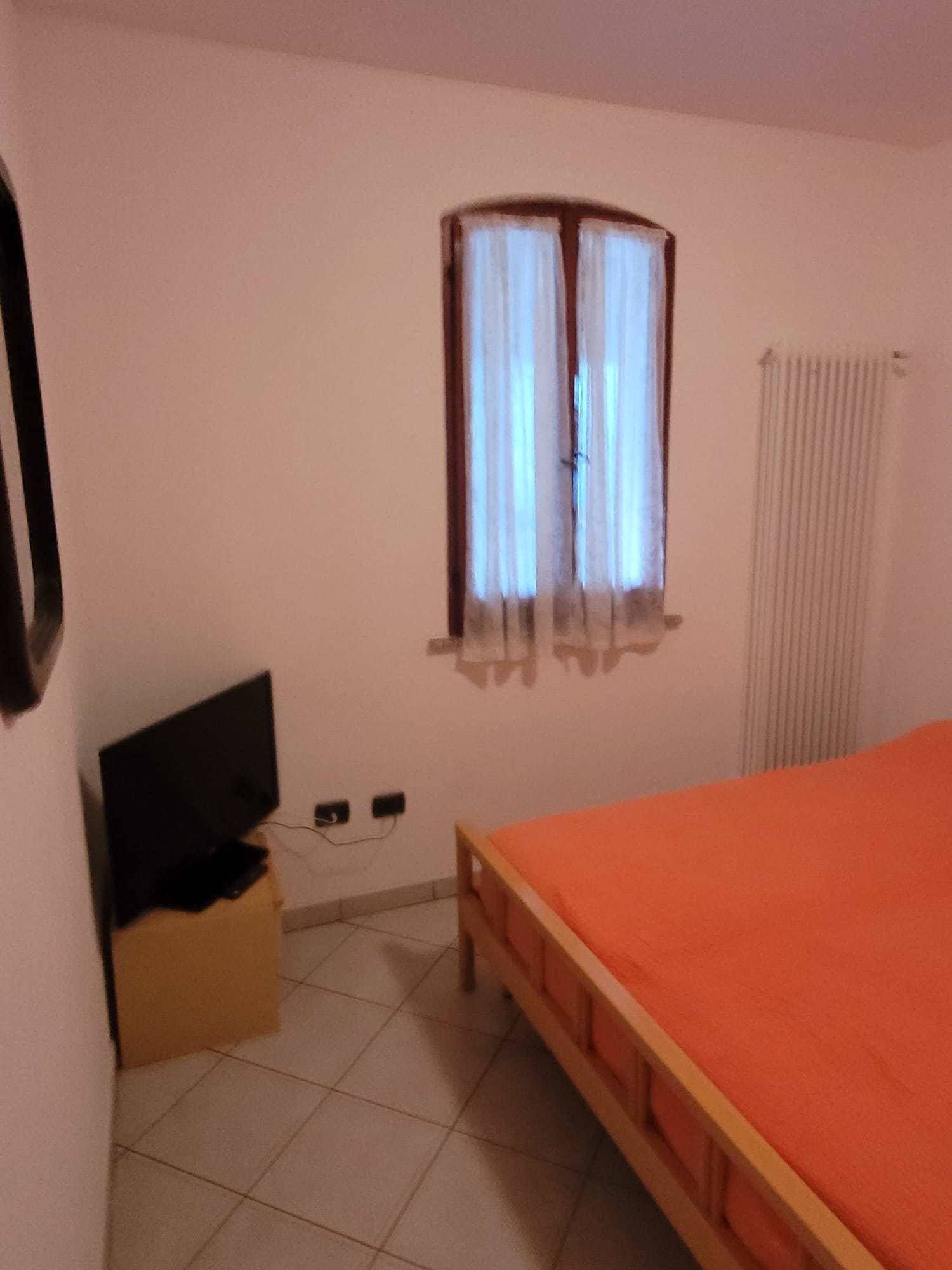 System.Collections.Generic.List`1[BluePillow.Application.SearchEngine.Dto.PhotoDto]?.ElementAt(2)?.Caption