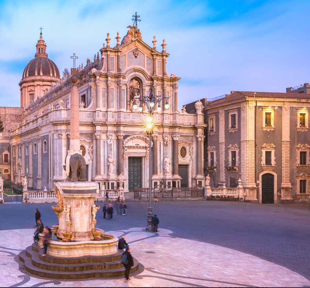 System.Collections.Generic.List`1[BluePillow.Application.SearchEngine.Dto.PhotoDto]?.ElementAt(0)?.Caption