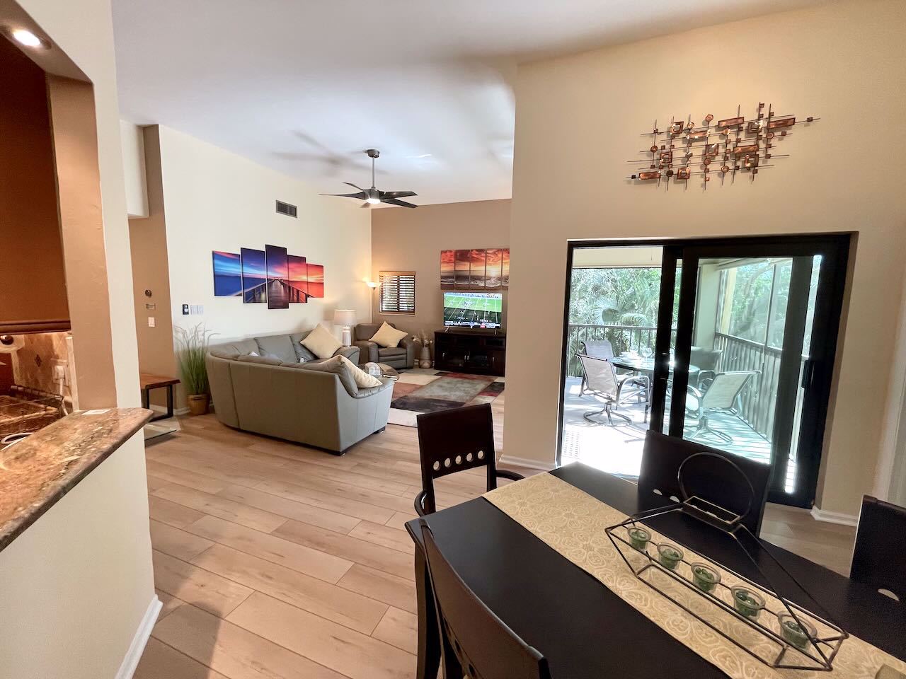 System.Collections.Generic.List`1[BluePillow.Application.SearchEngine.Dto.PhotoDto]?.ElementAt(3)?.Caption