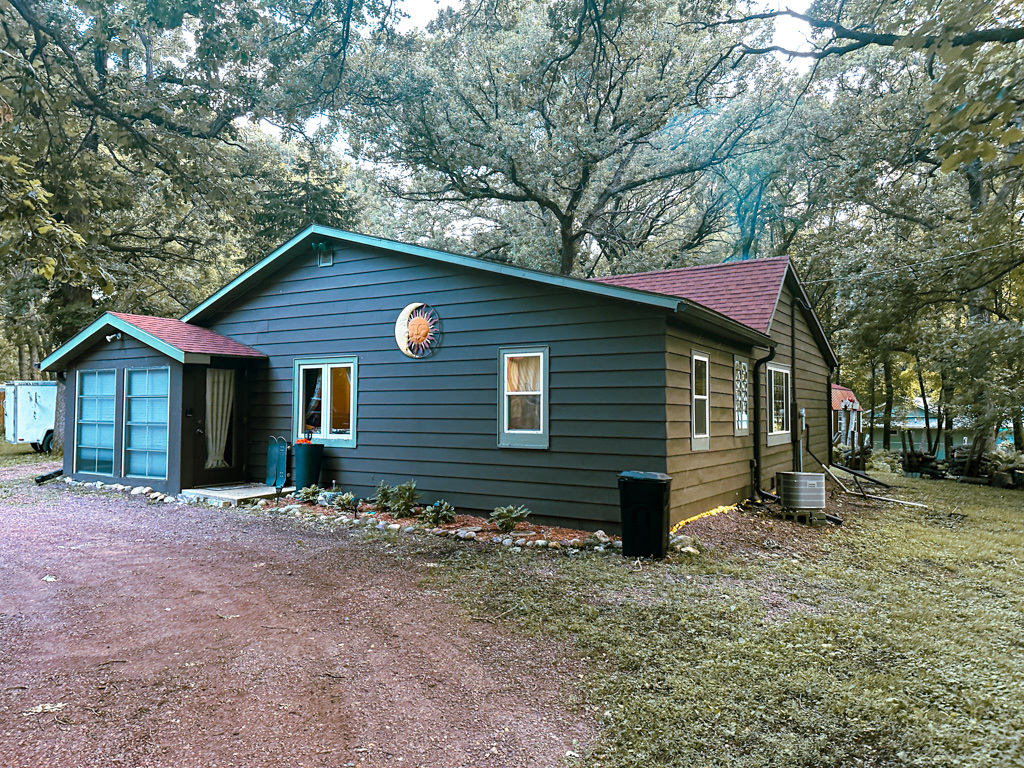 System.Collections.Generic.List`1[BluePillow.Application.SearchEngine.Dto.PhotoDto]?.ElementAt(0)?.Caption