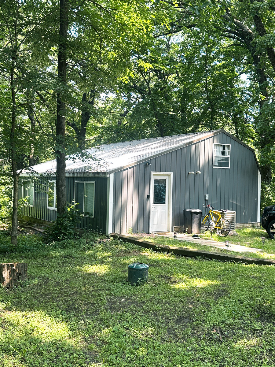 System.Collections.Generic.List`1[BluePillow.Application.SearchEngine.Dto.PhotoDto]?.ElementAt(3)?.Caption