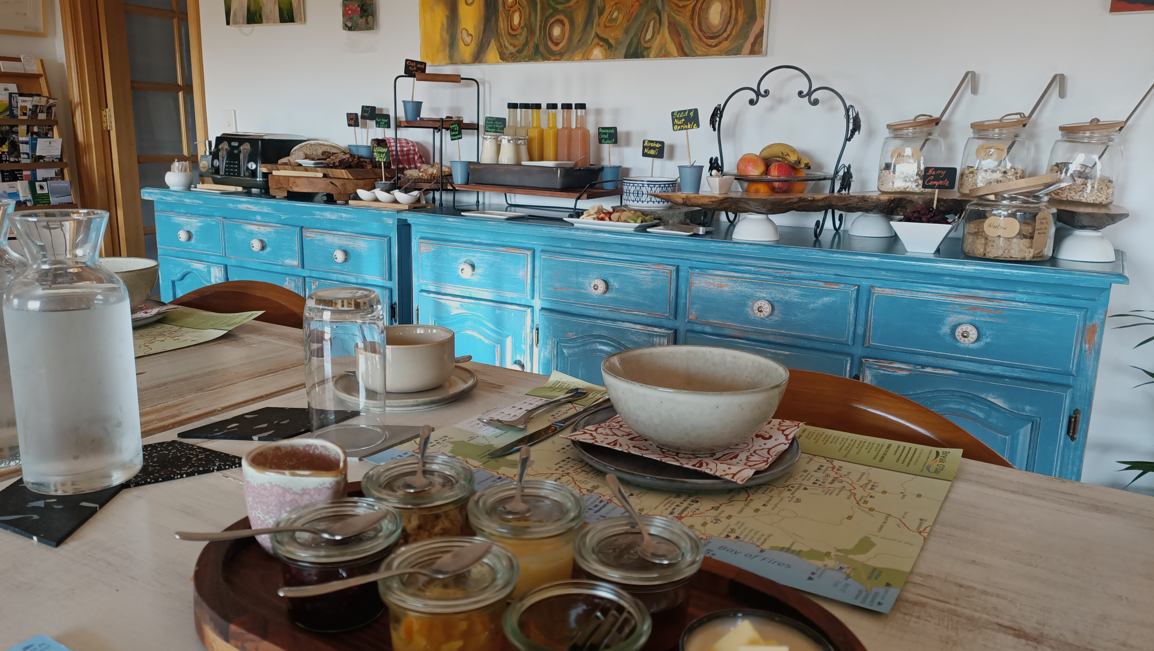 System.Collections.Generic.List`1[BluePillow.Application.SearchEngine.Dto.PhotoDto]?.ElementAt(3)?.Caption